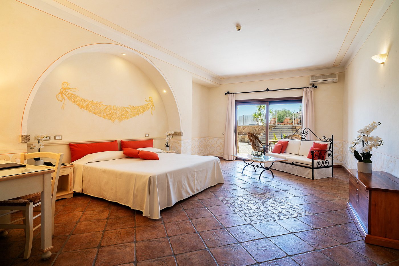 Double or Twin Standard