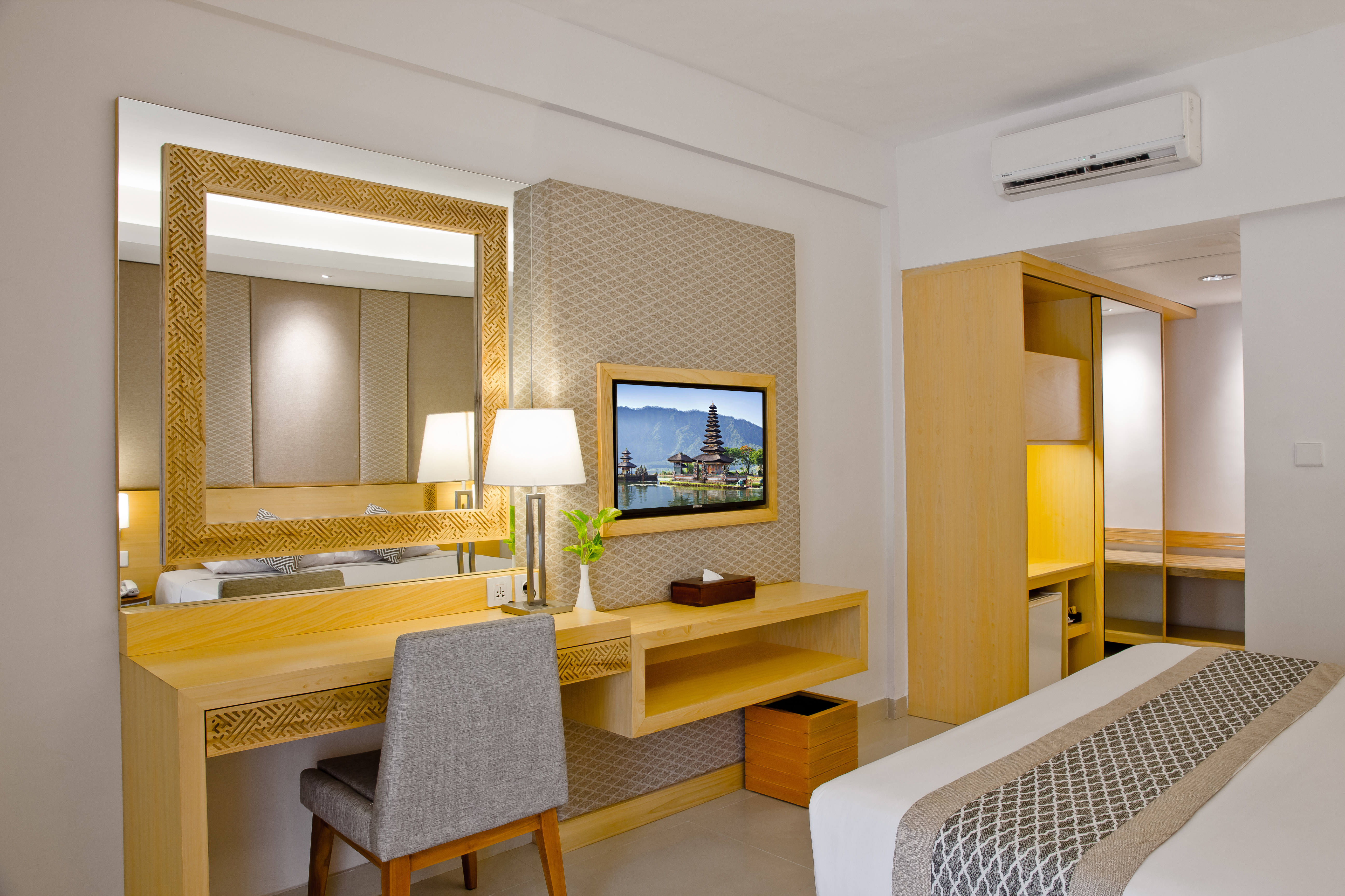 Double or Twin Superior