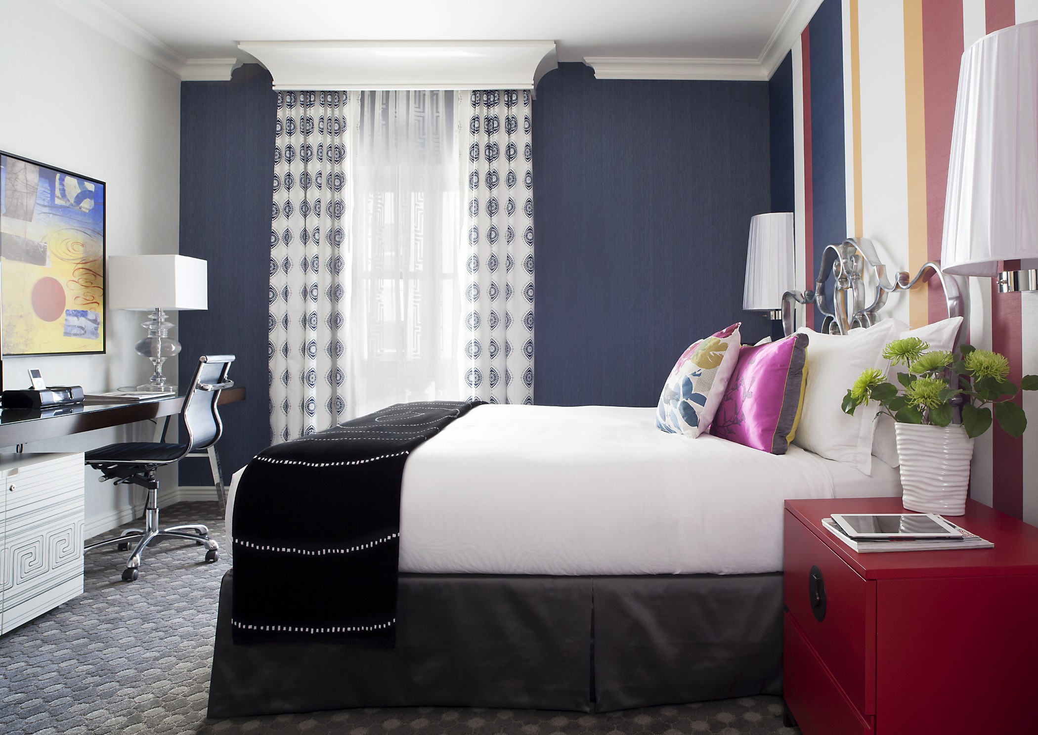 Double Deluxe King Bed