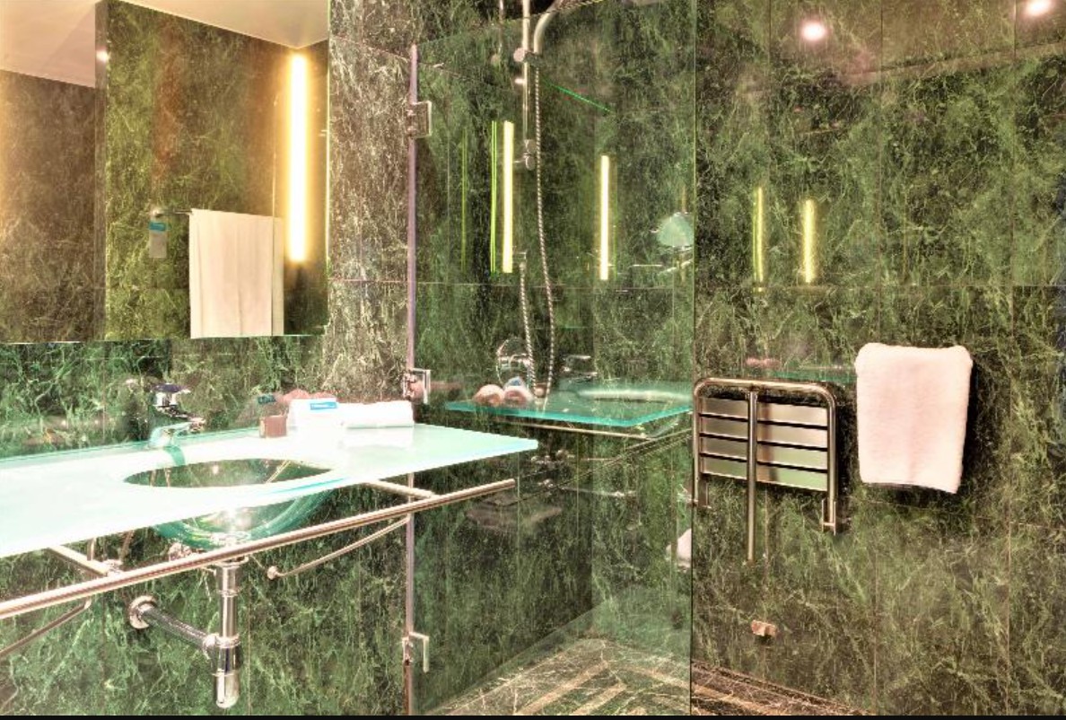 Double Single Superior