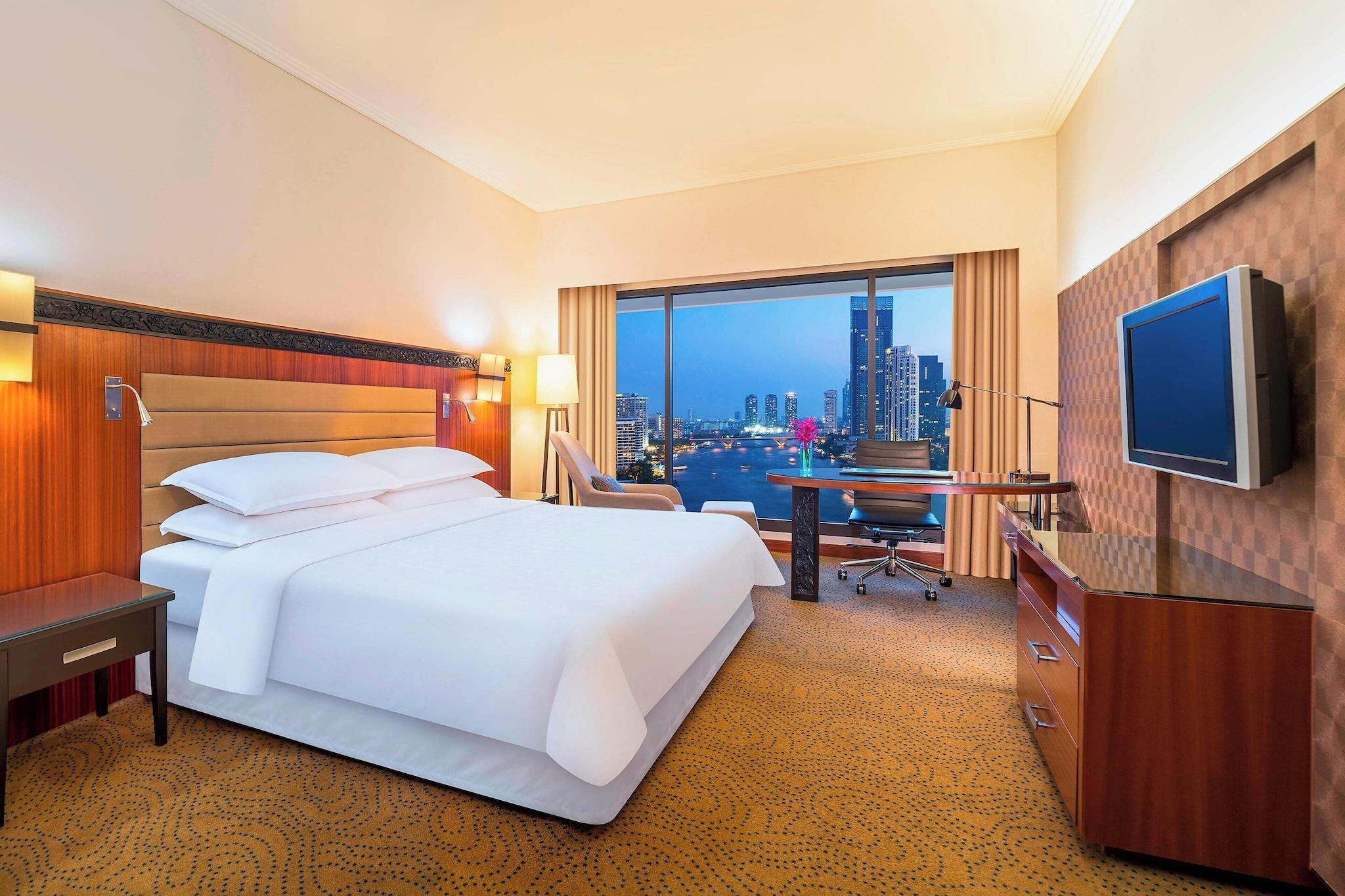 Double Premium with Views