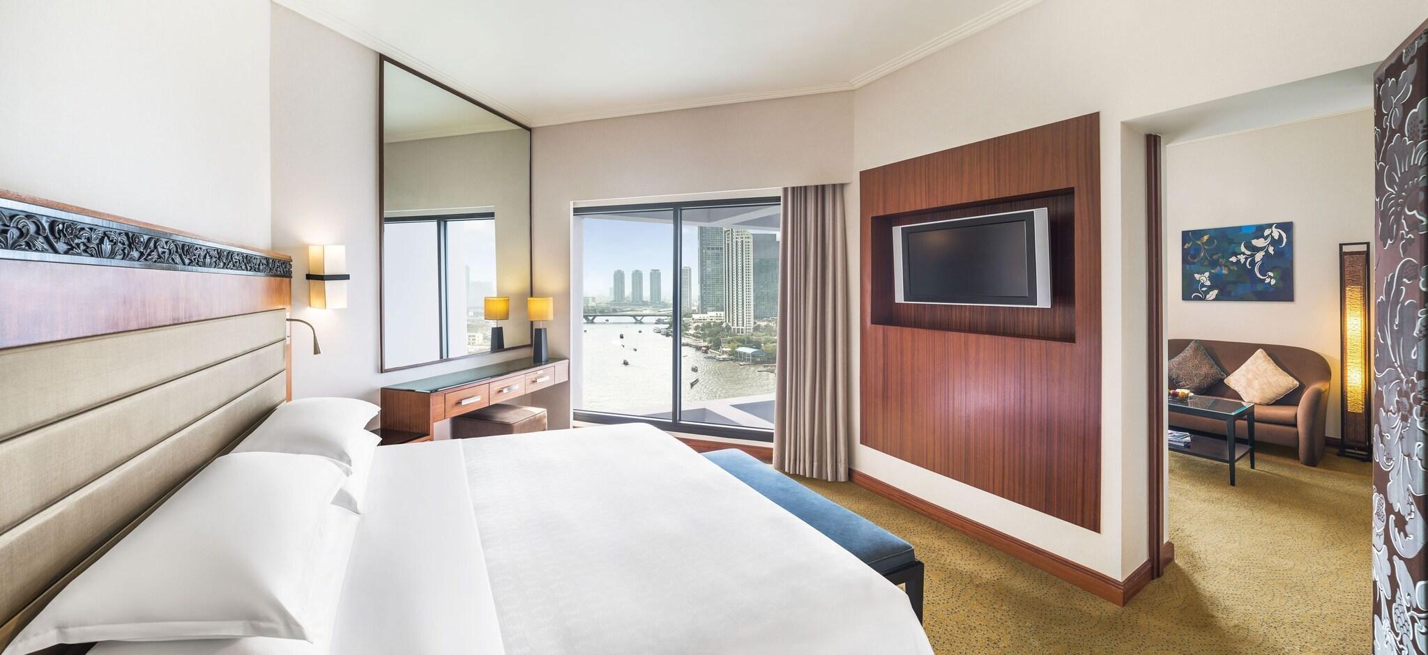 Junior Suite King Size Bed