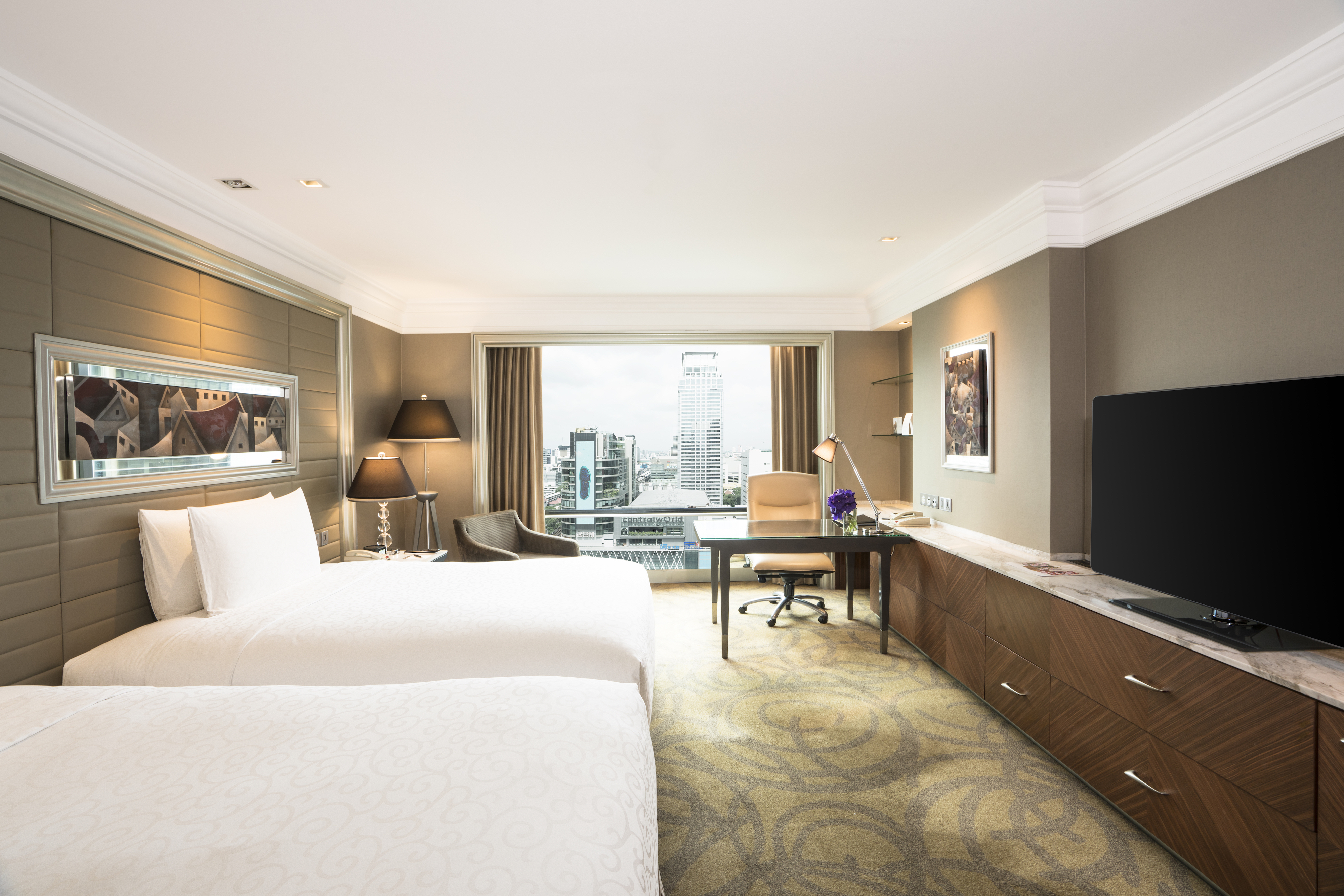 Twin Deluxe Executive