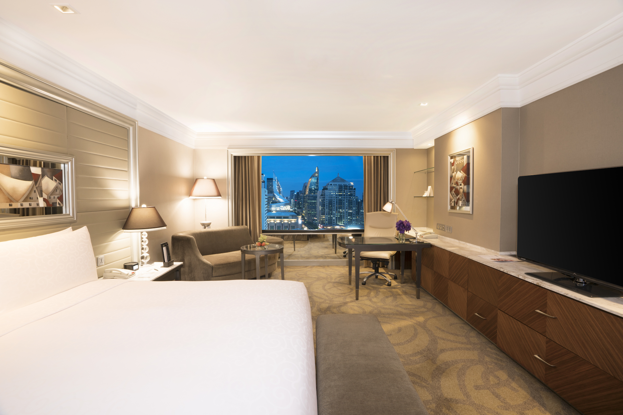 Double Club King Bed