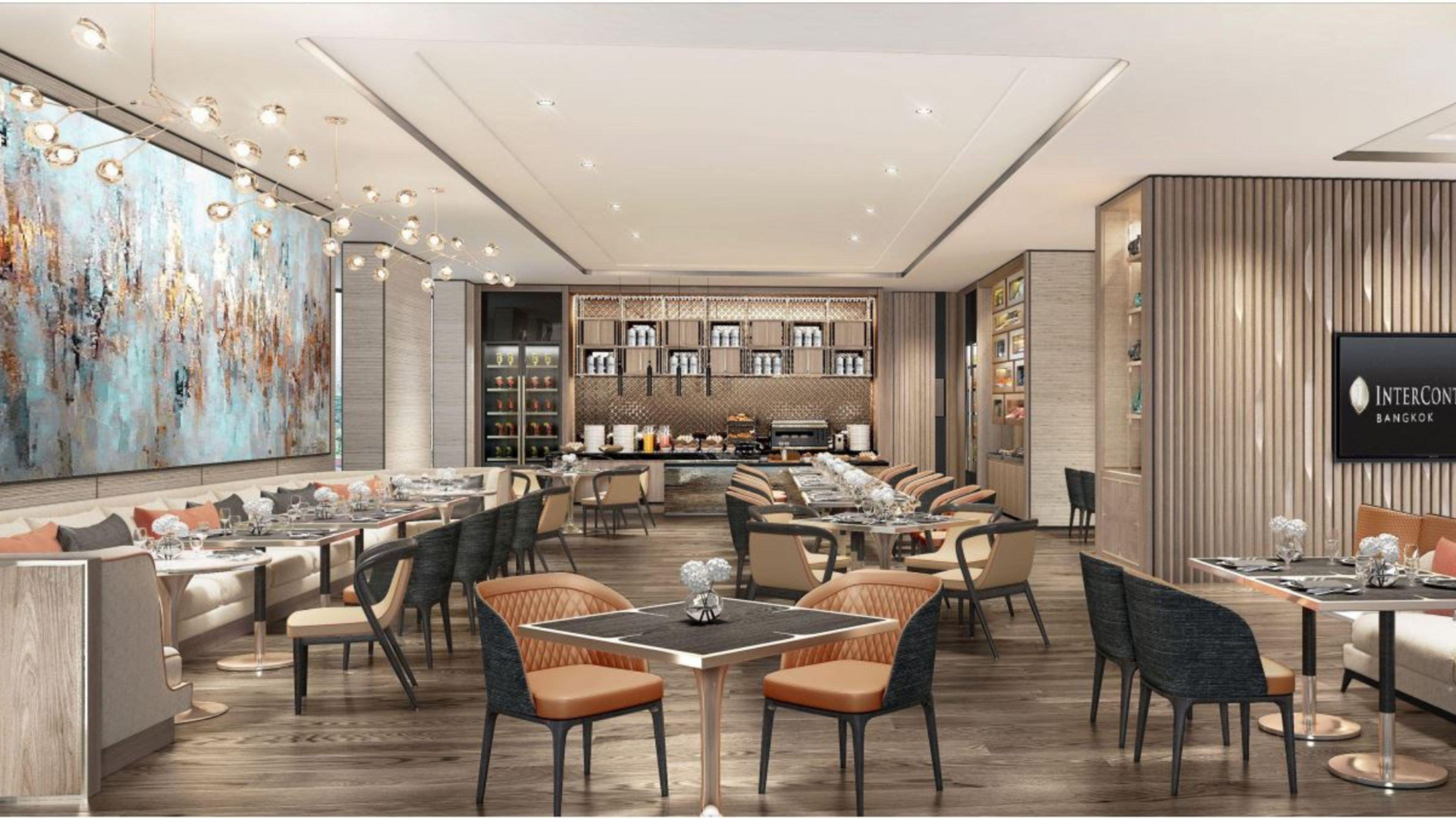 Double Club King Bed