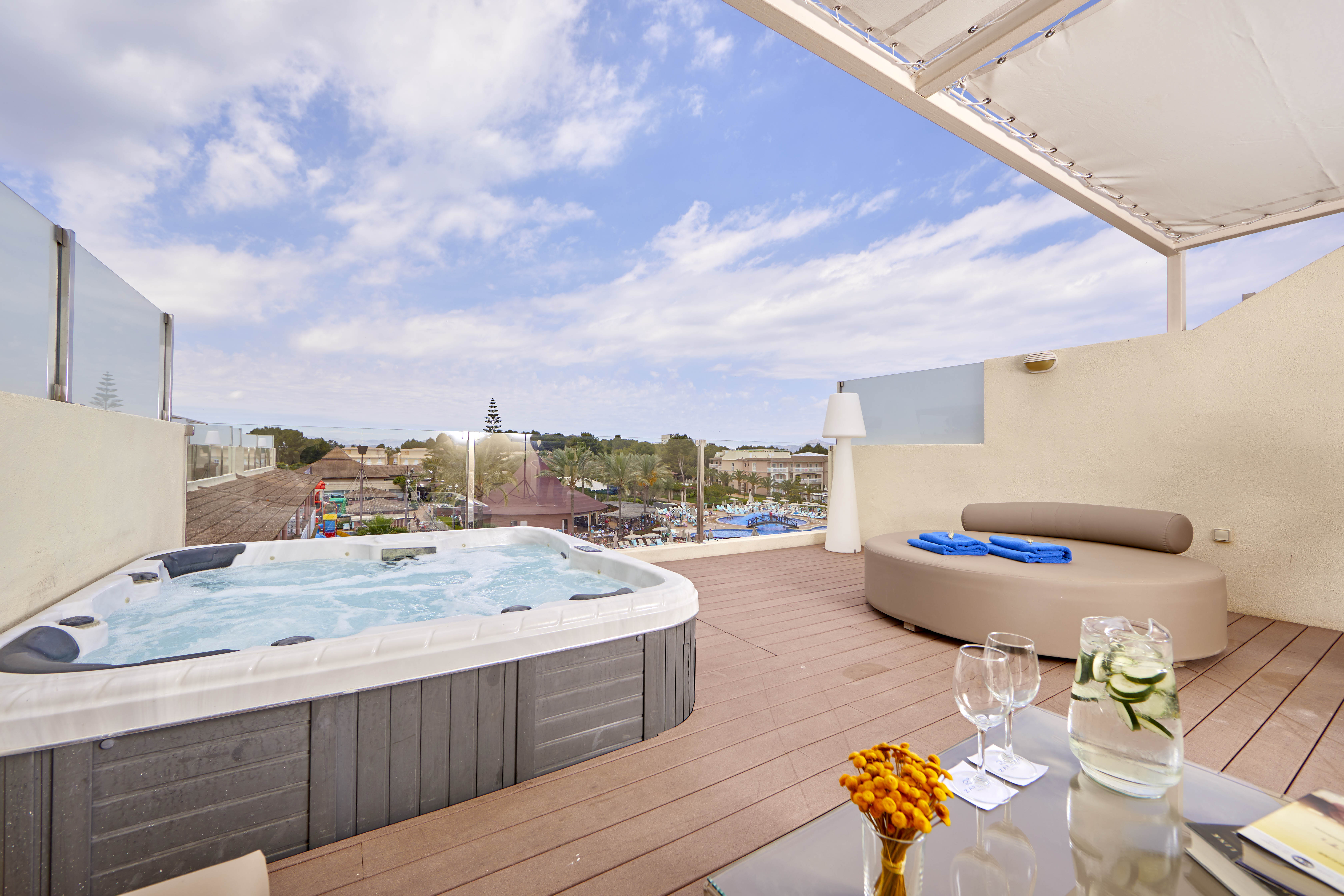 Apartment with Terrace