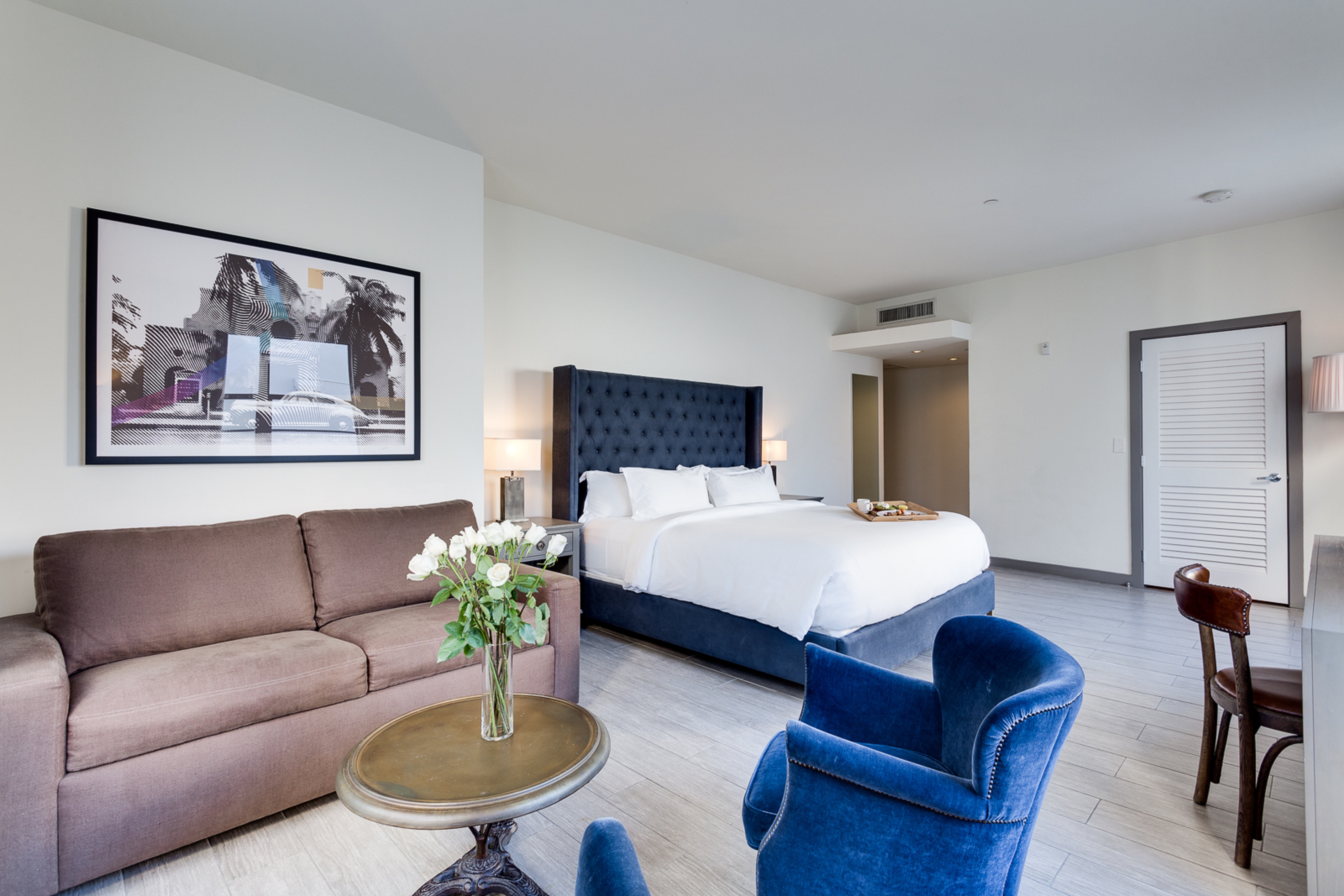 Double Deluxe King Bed