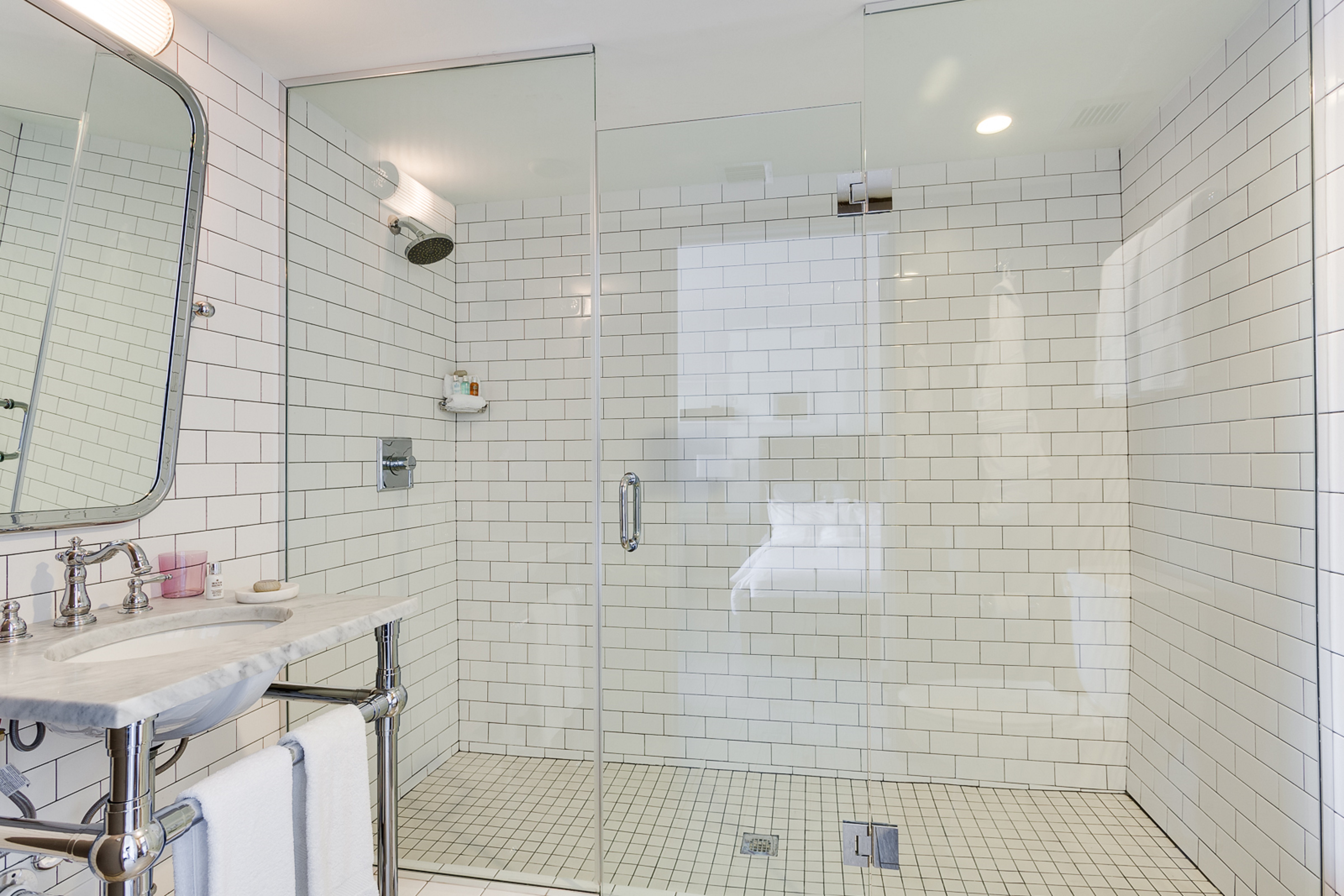 Double Classic Two Double Beds