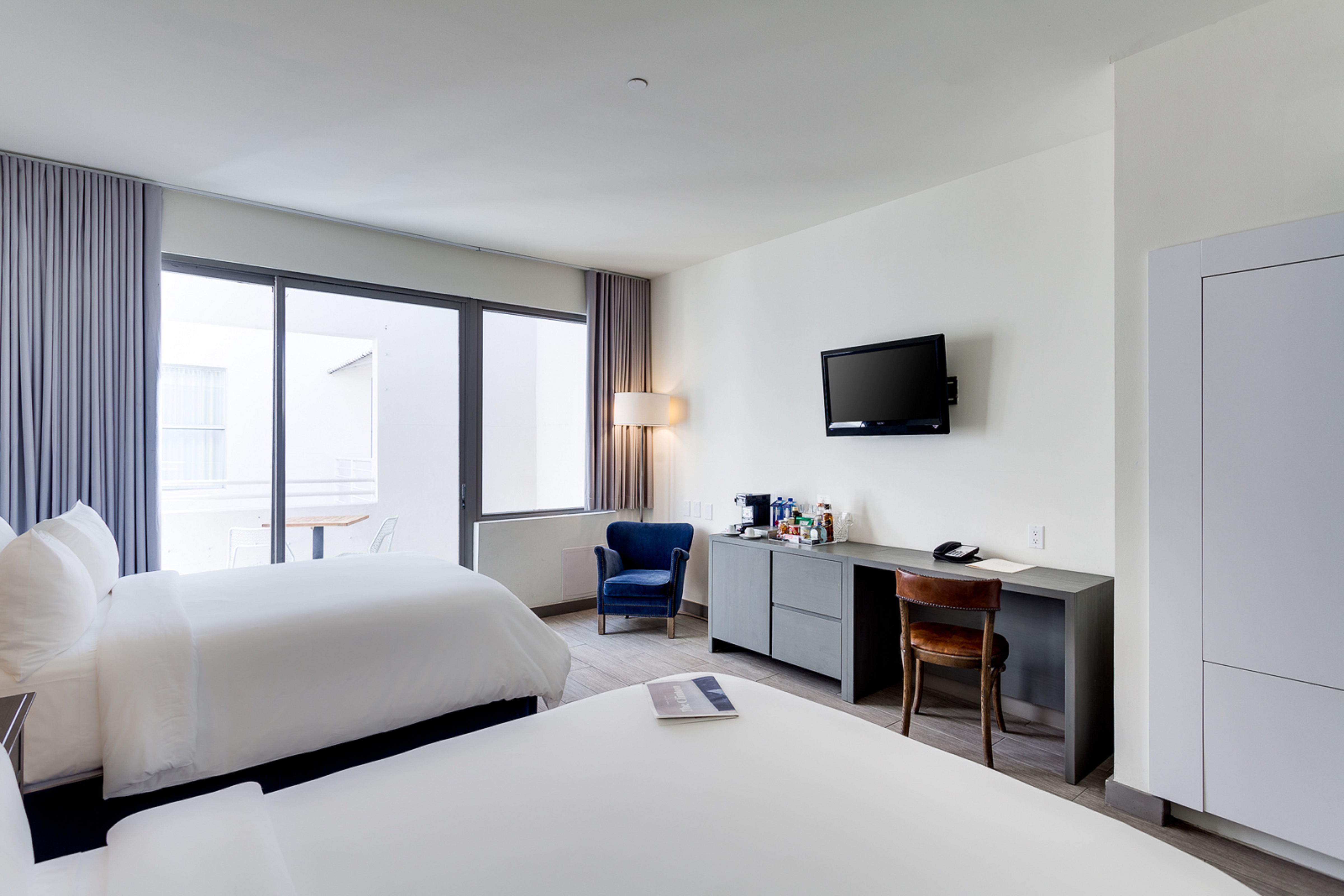 Double Classic Two Double Beds