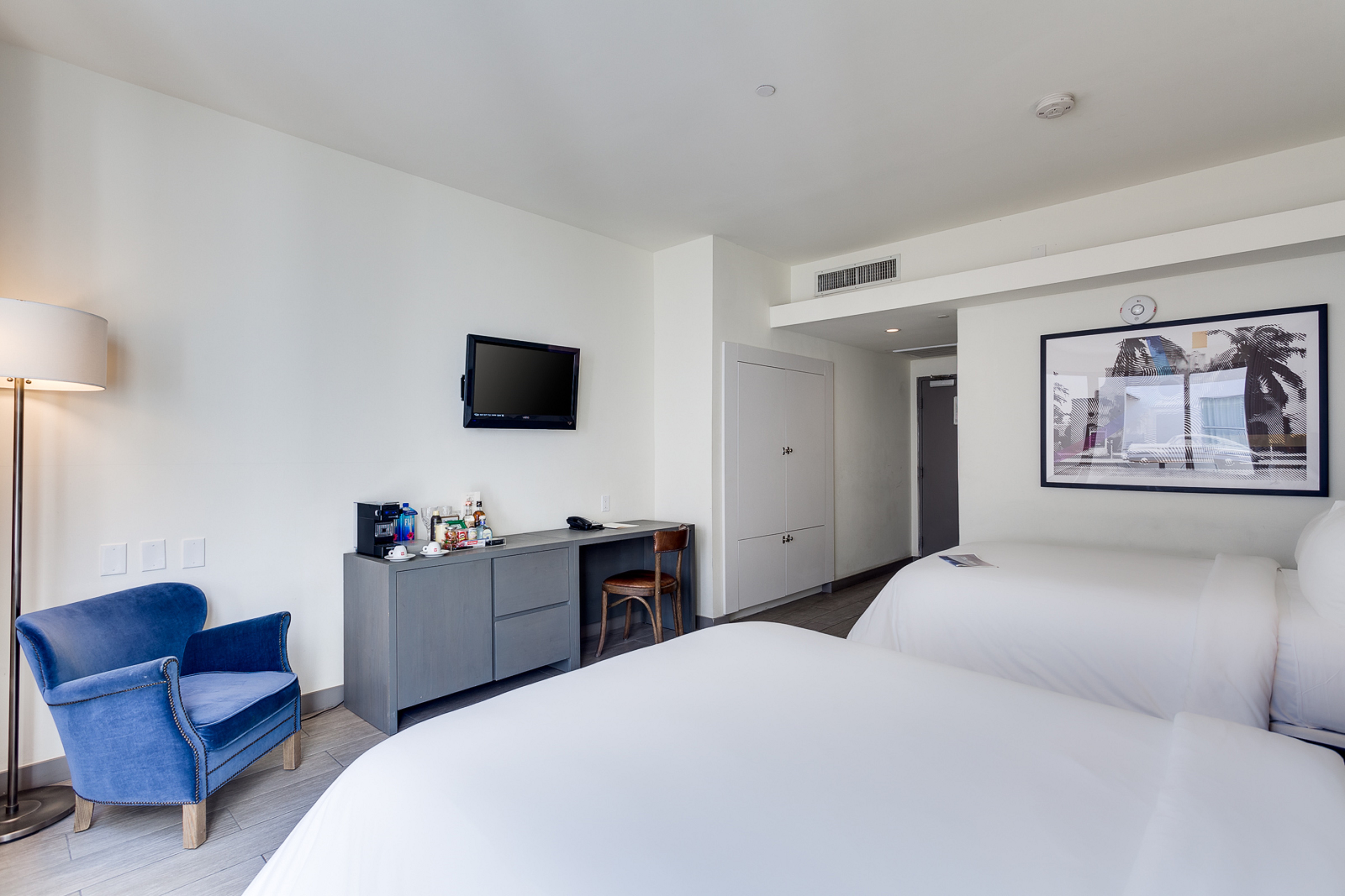 Double Classic Two Double Beds