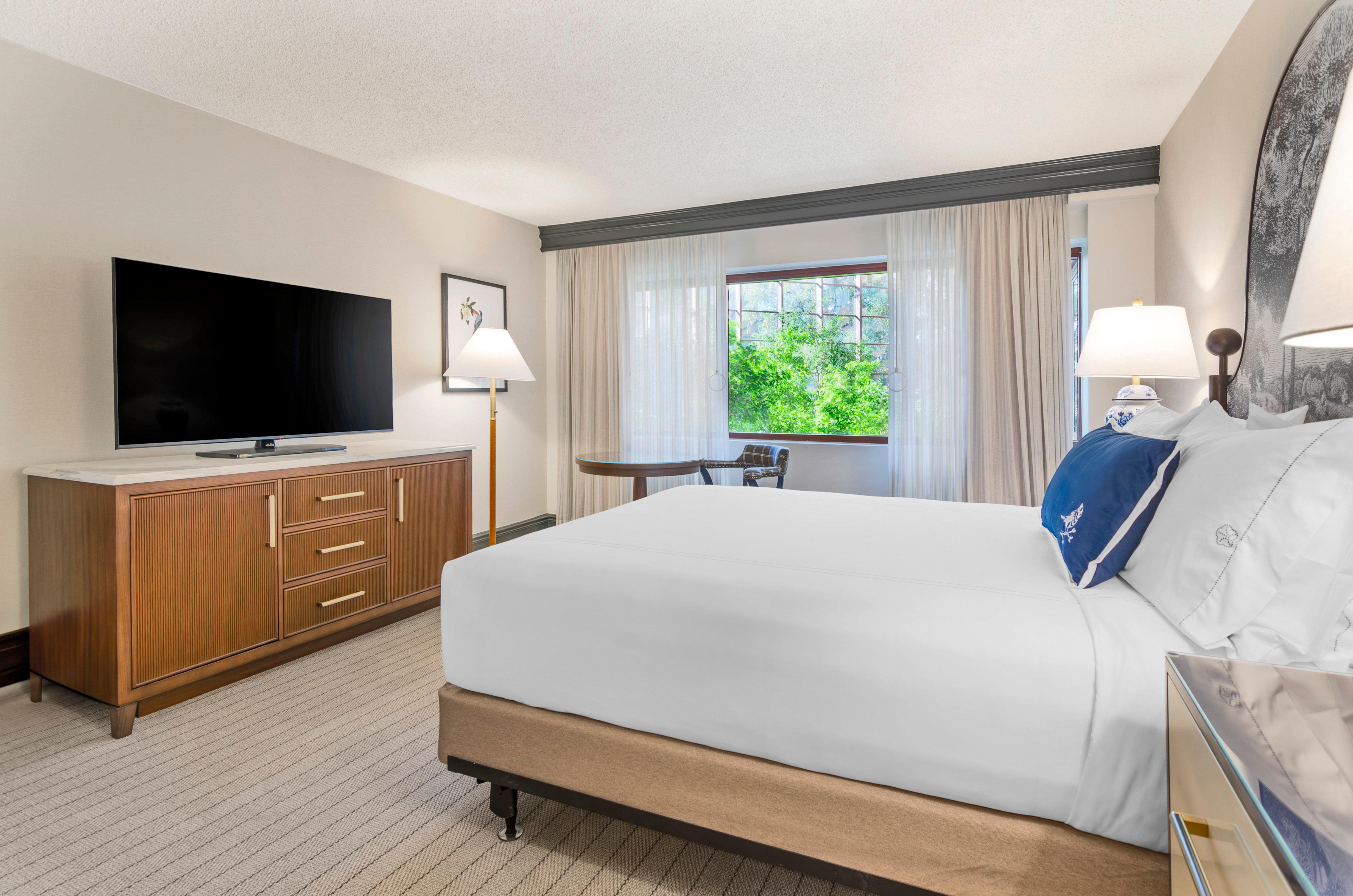 Double Deluxe Queen Bed