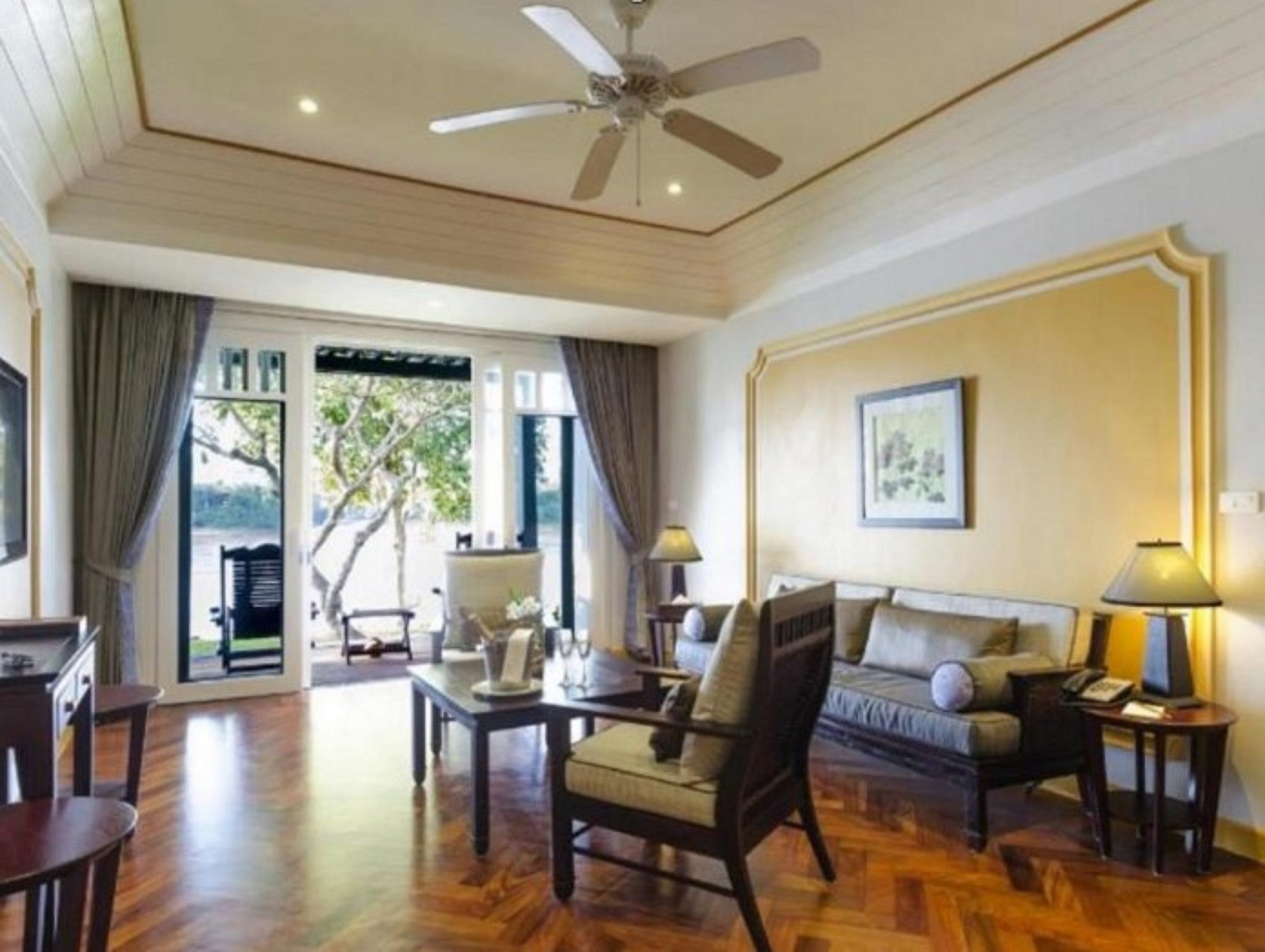 Double or Twin Deluxe