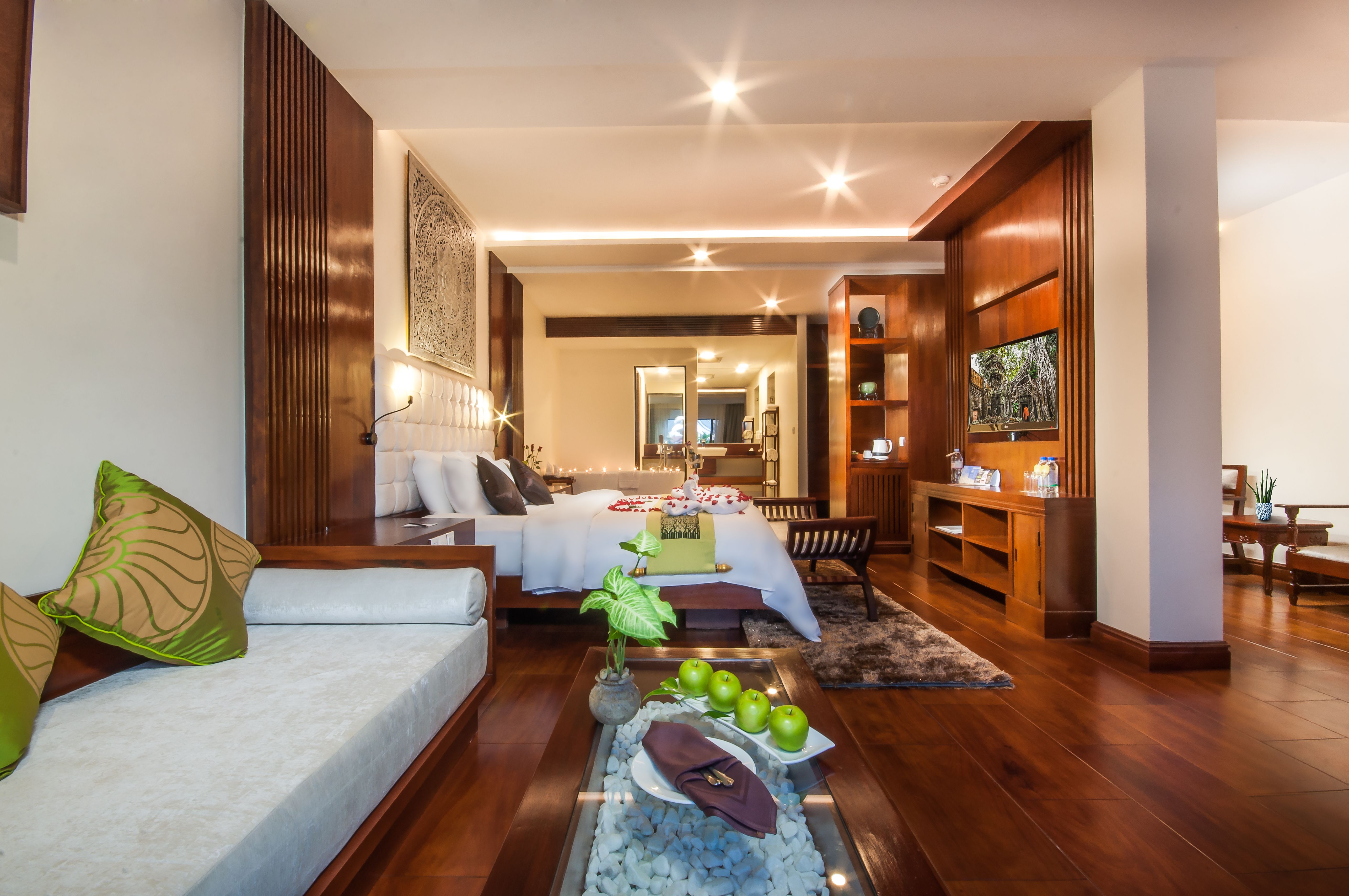 Suite Club King Bed