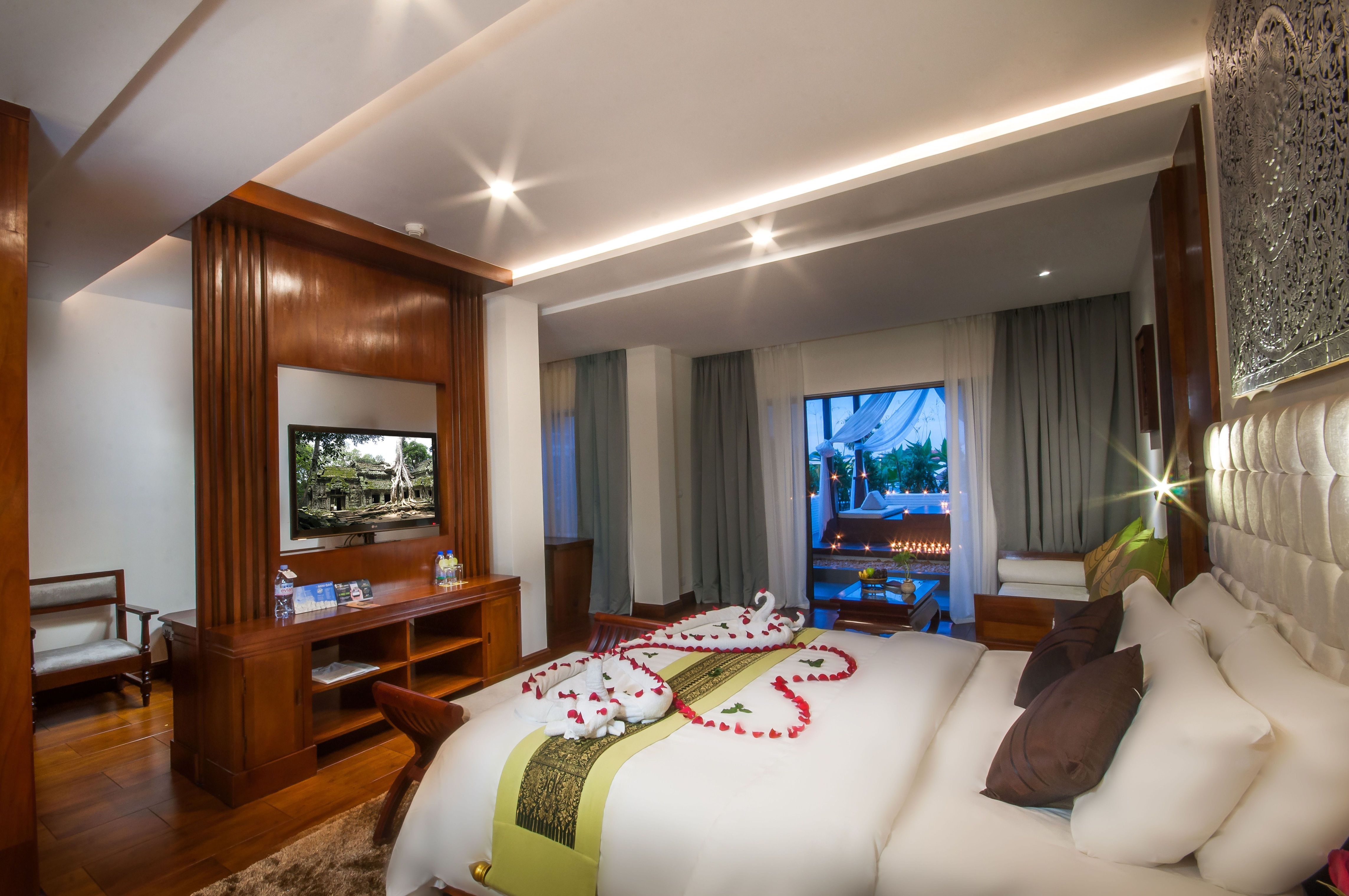 Suite Club King Bed