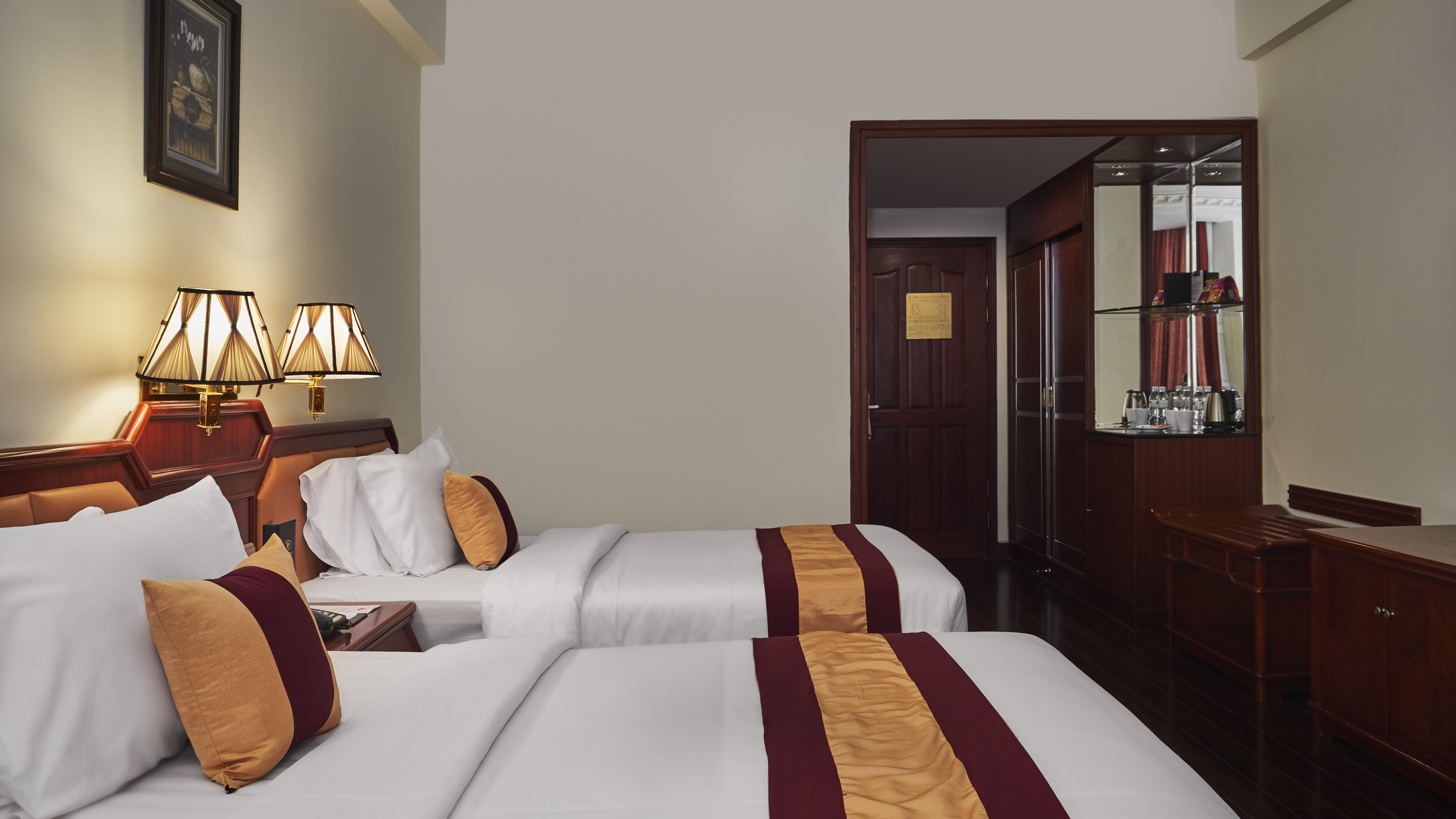 Double or Twin Superior