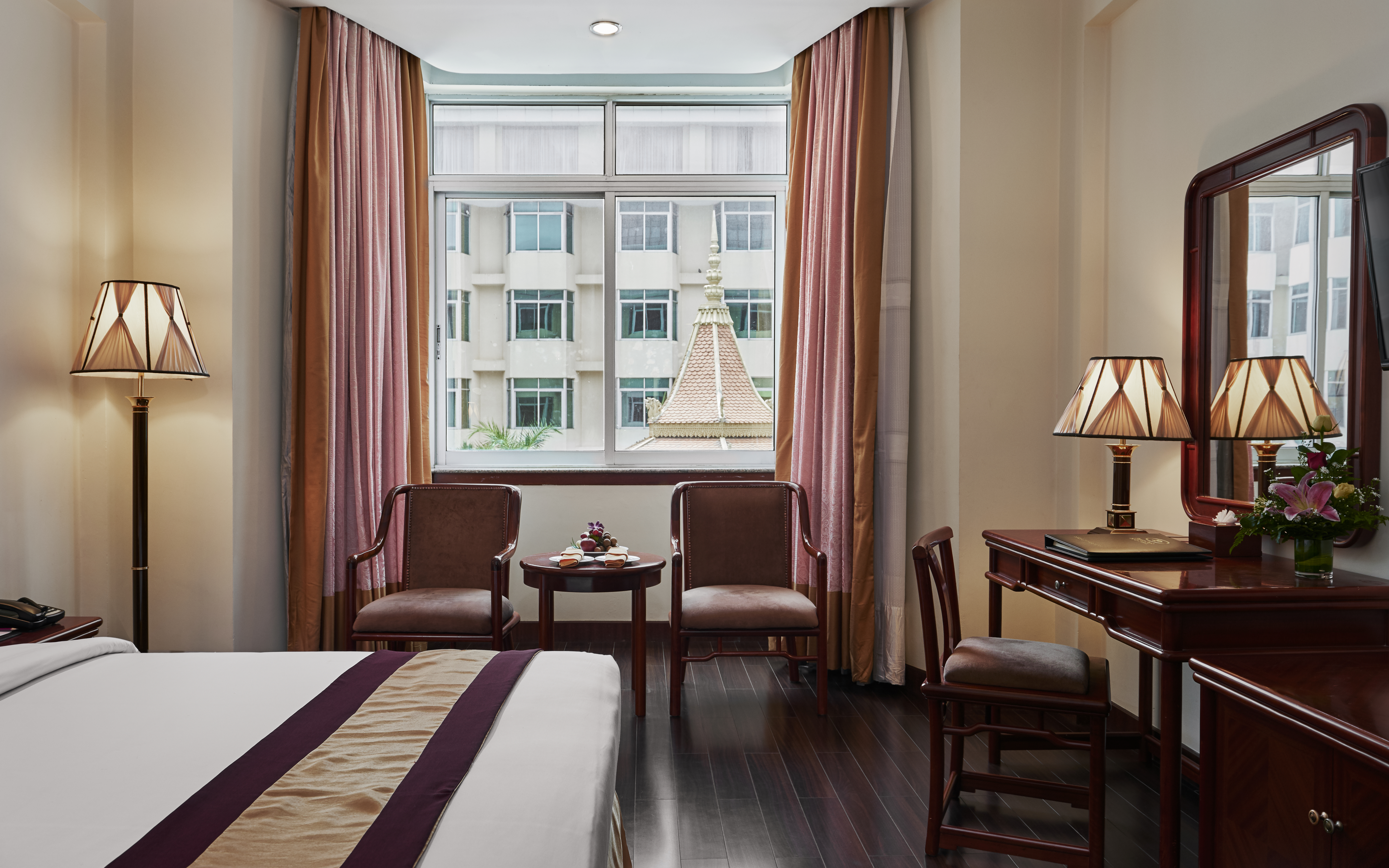 Double or Twin Deluxe