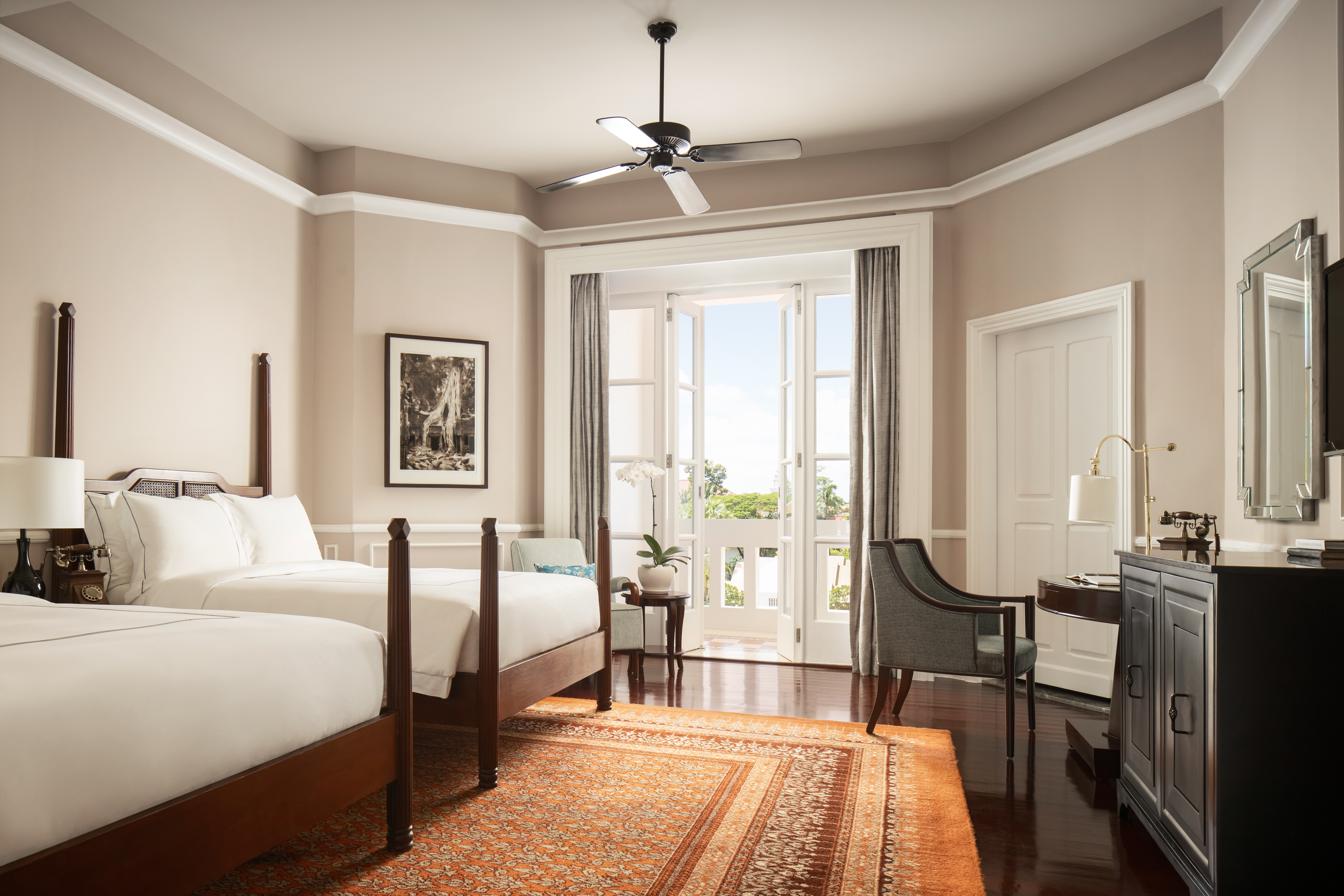 Twin Deluxe Garden View