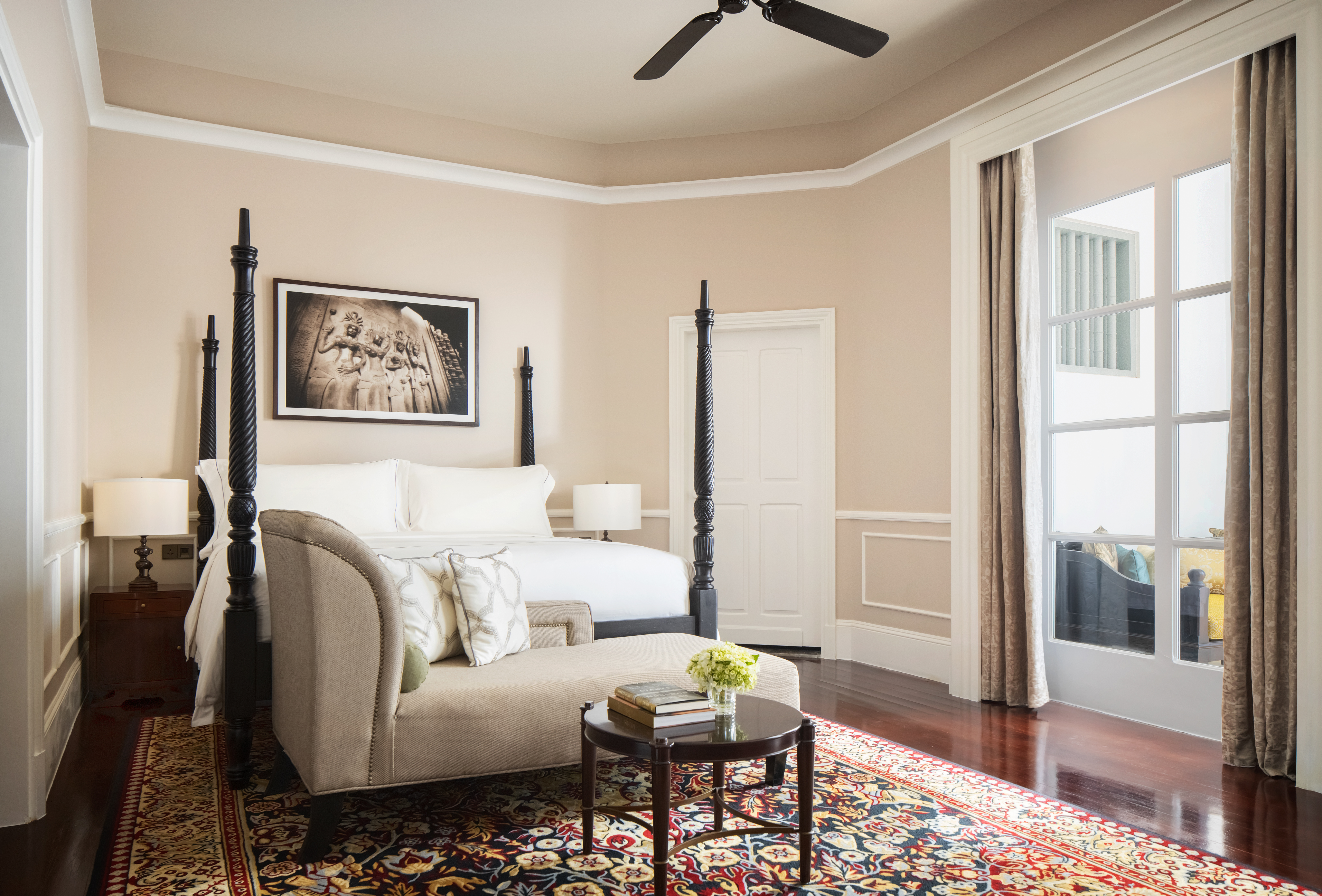 Junior Suite King Size Bed