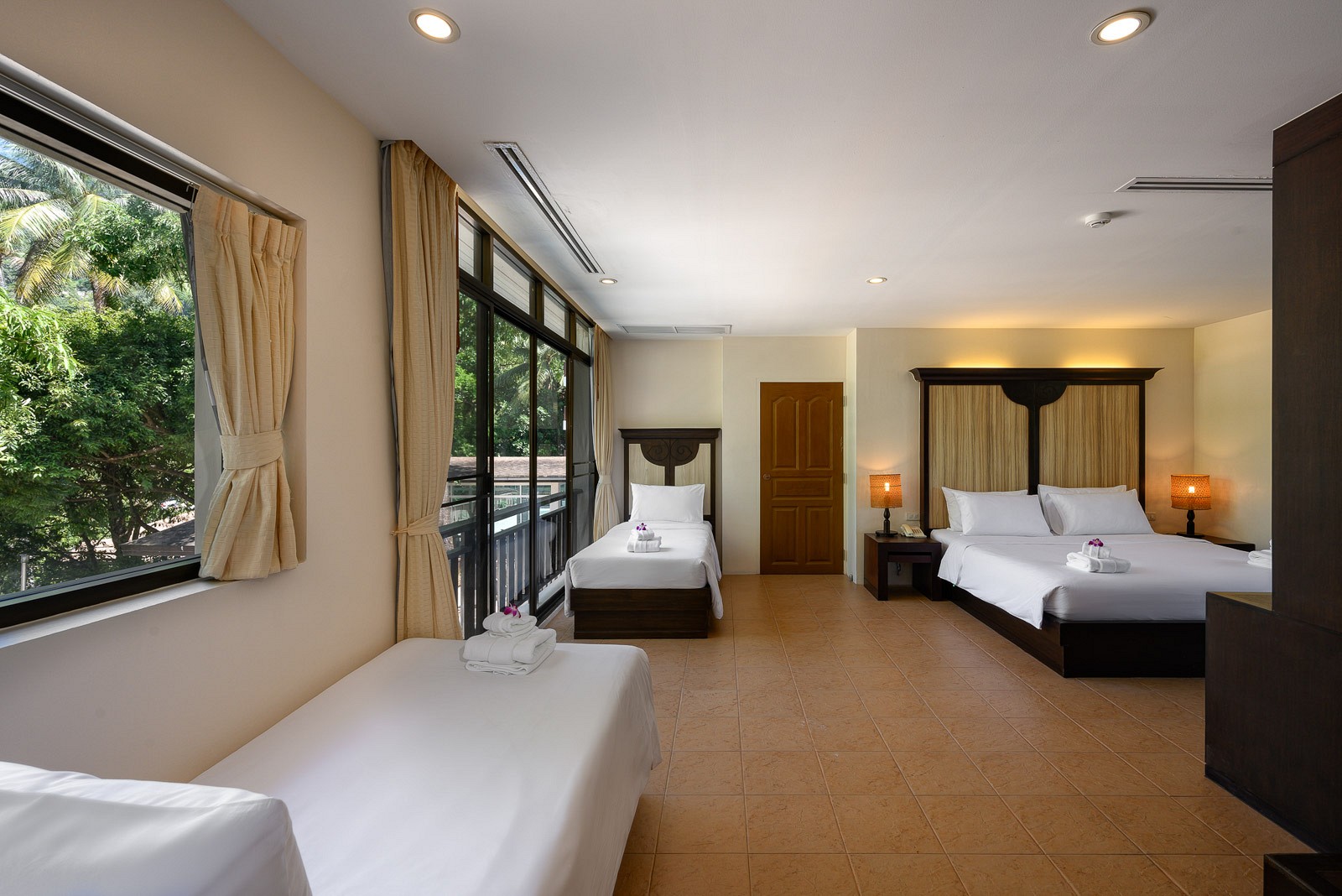 Quadruple Grand Deluxe