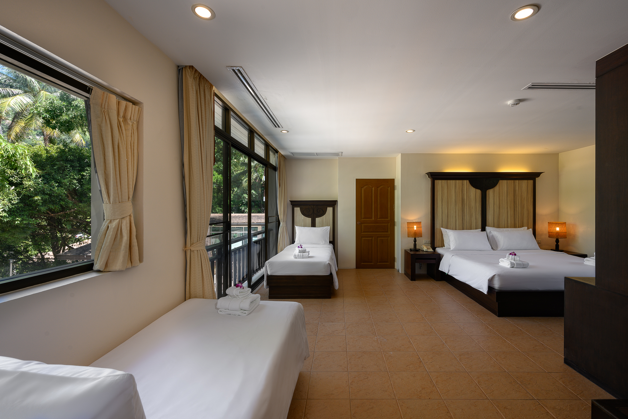 Quadruple Grand Deluxe