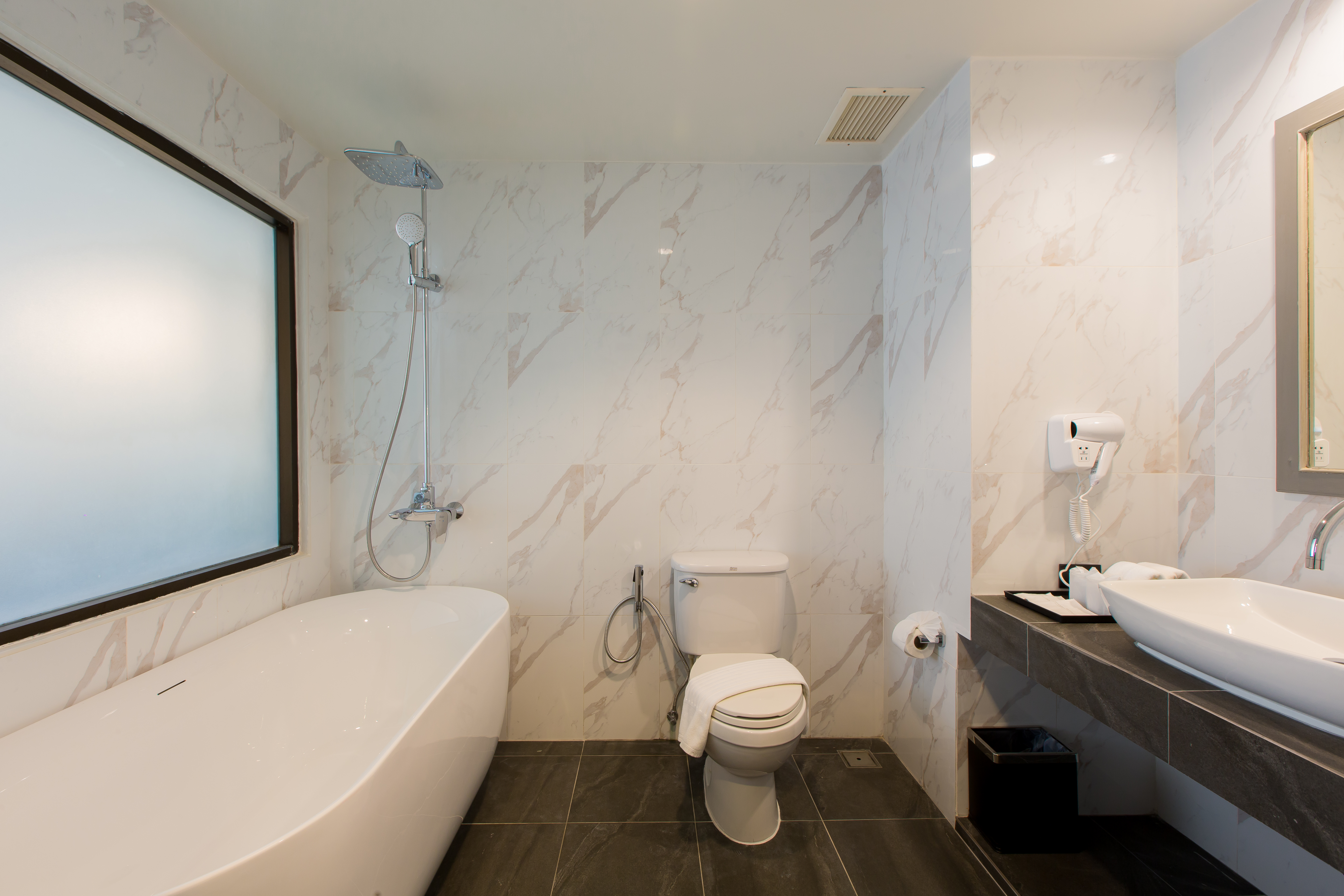 Double or Twin Deluxe