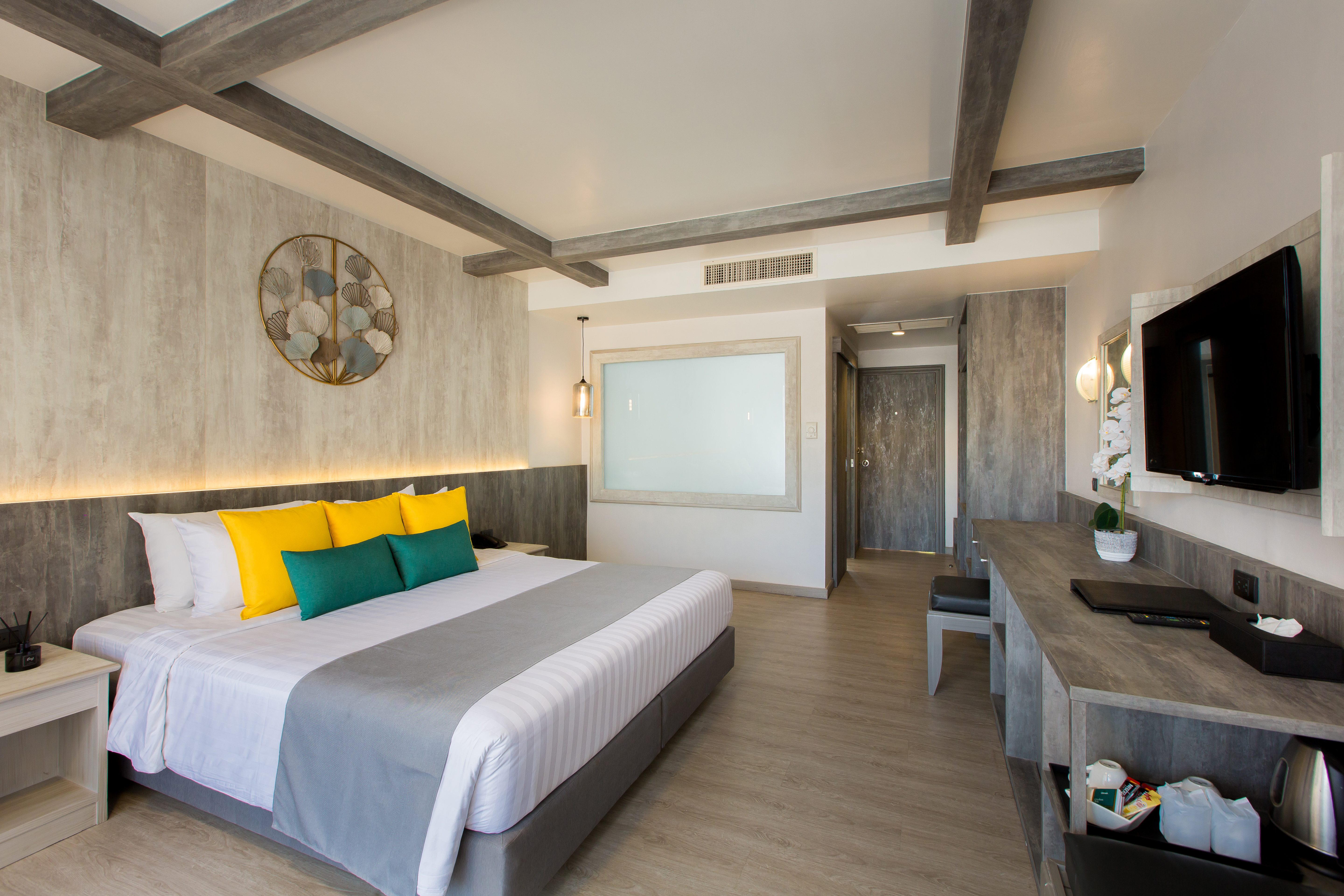 Double or Twin Deluxe