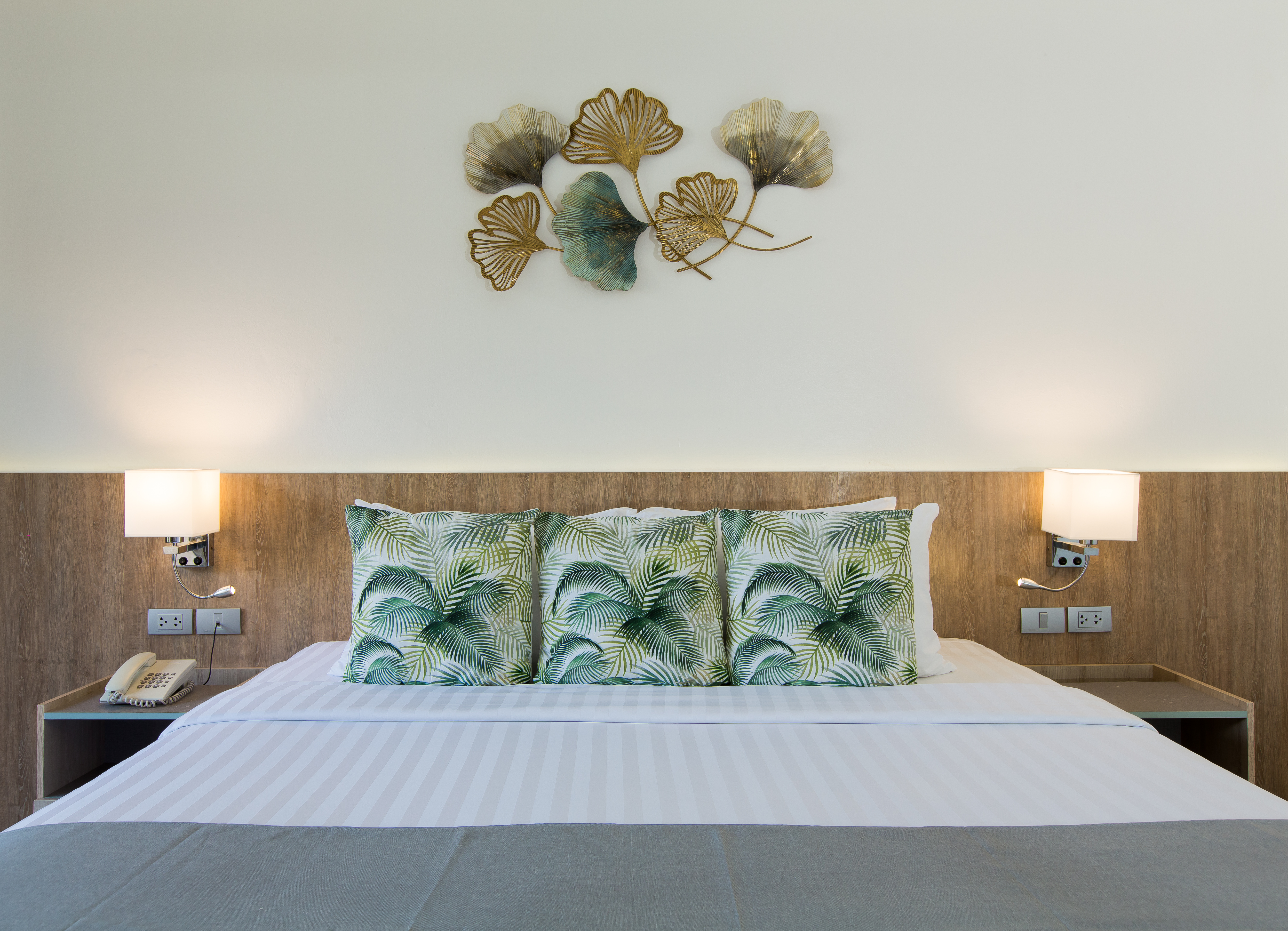 Double Superior Pool View