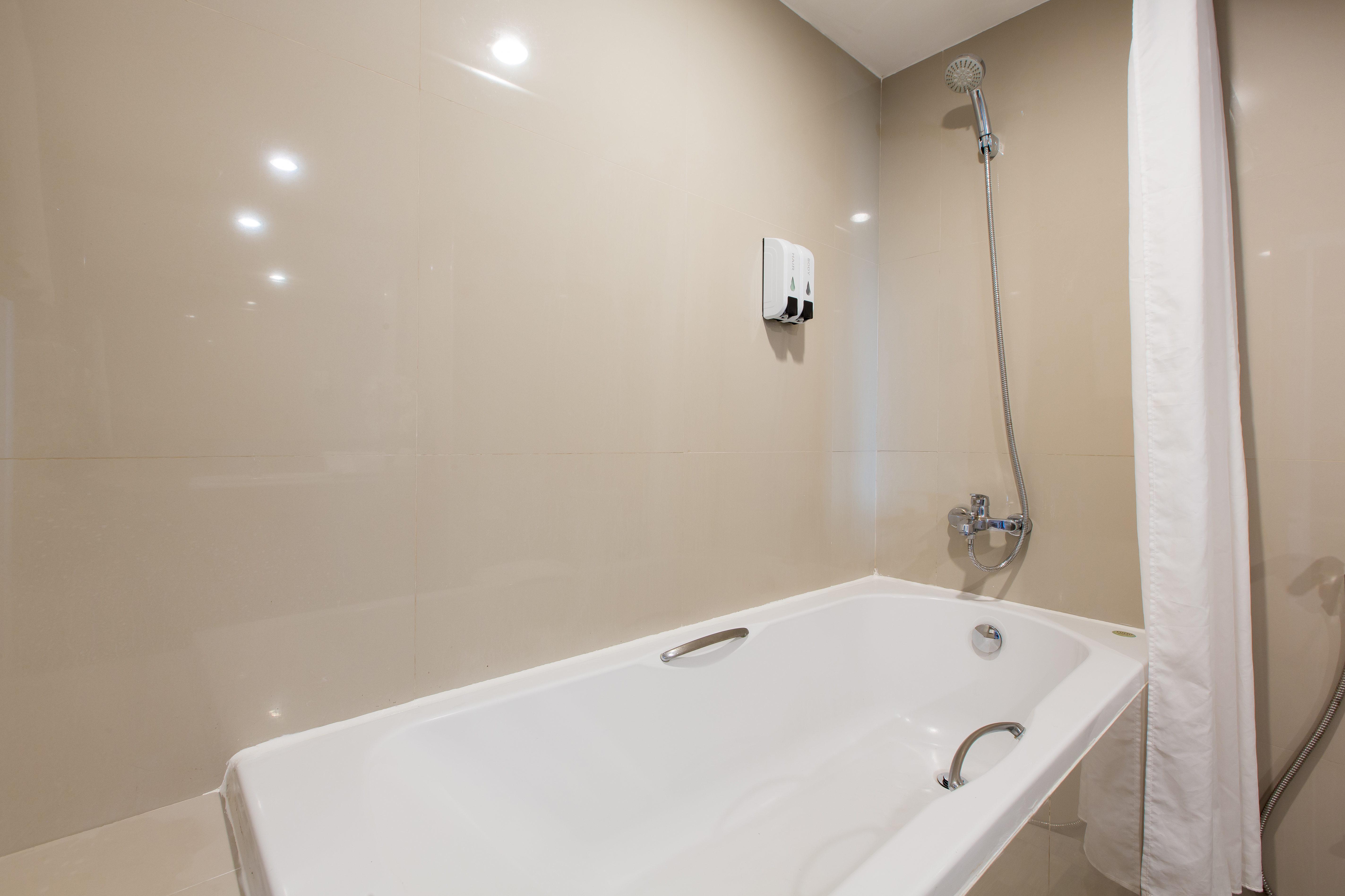 Double or Twin Standard