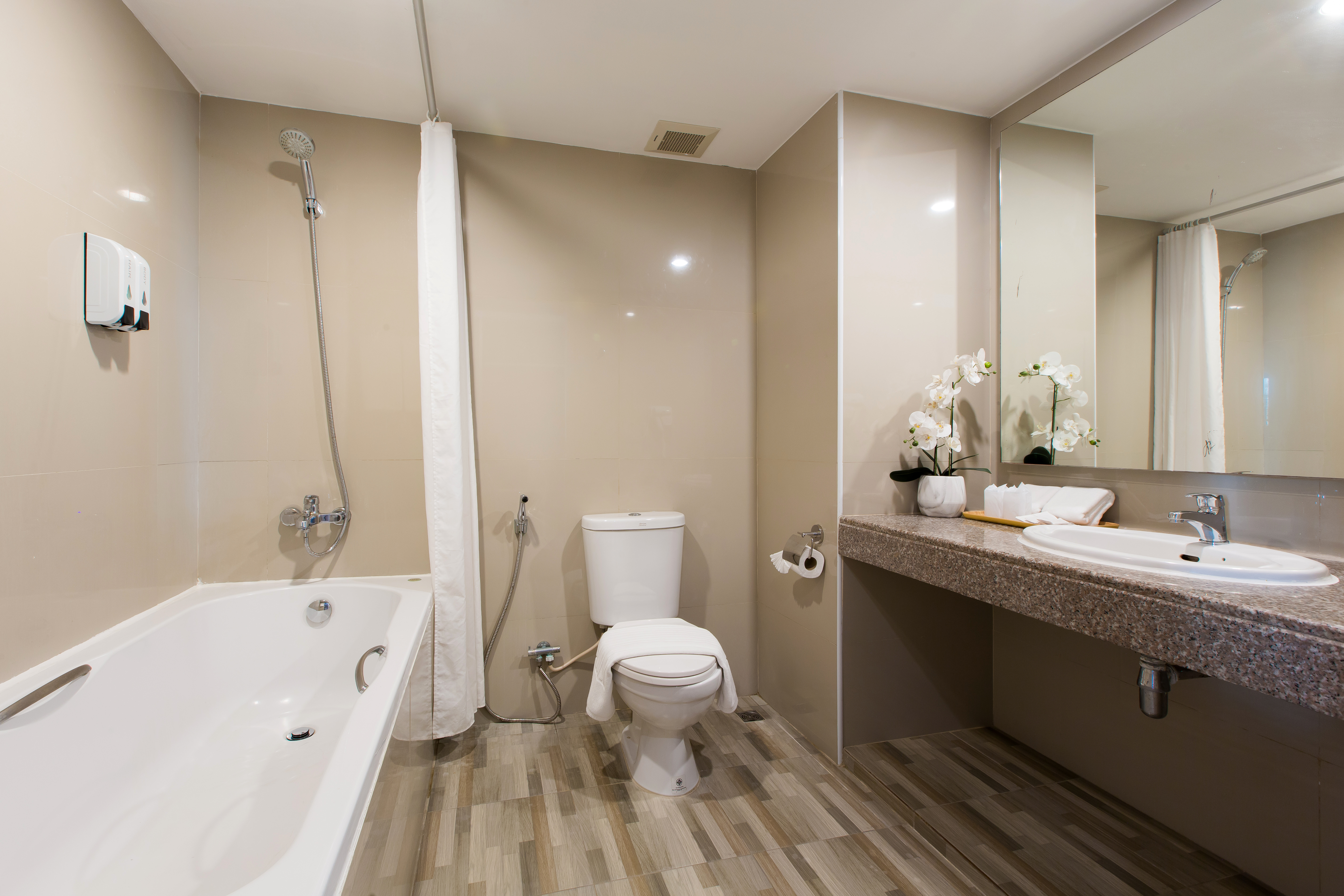 Double or Twin Standard