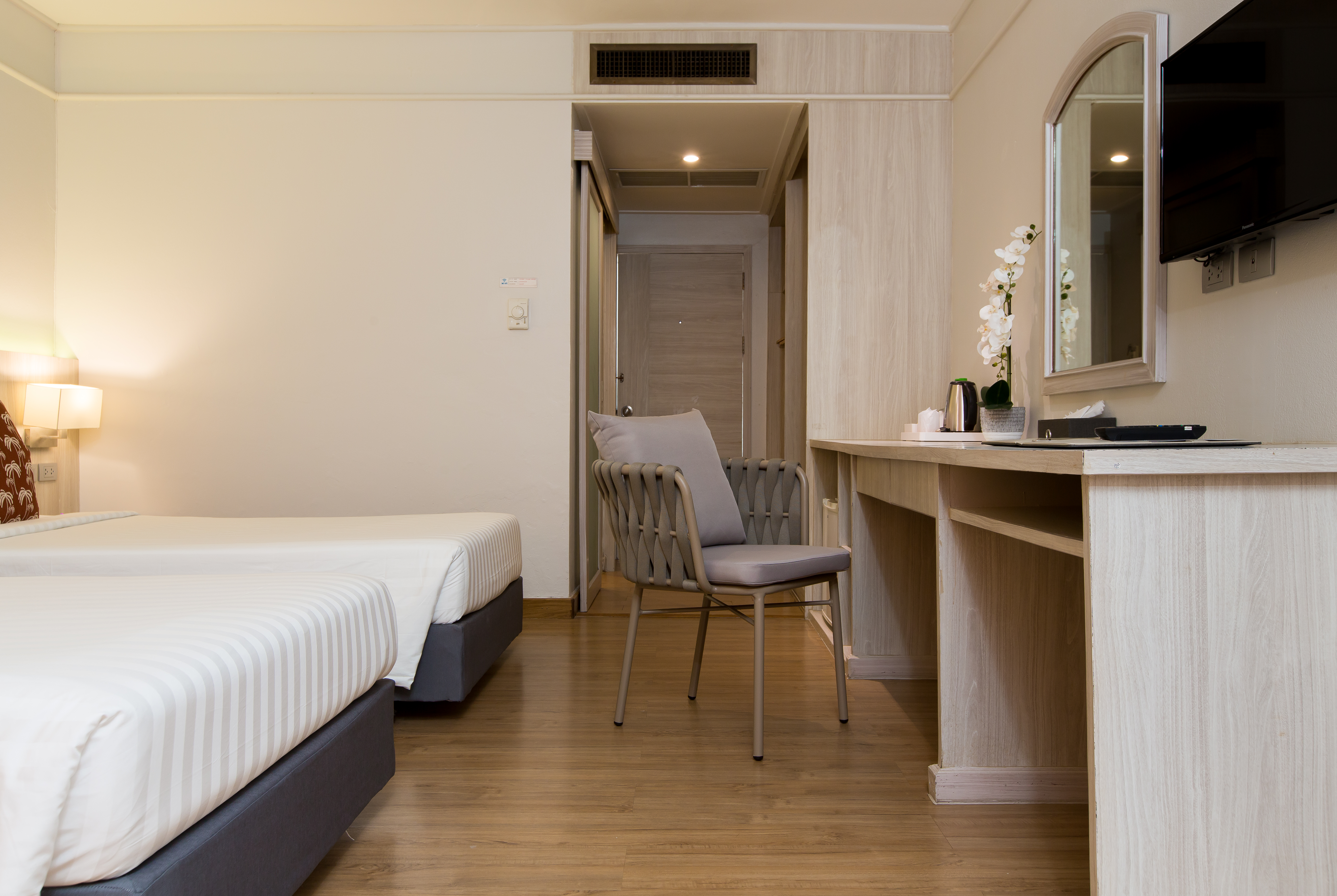 Double or Twin Standard