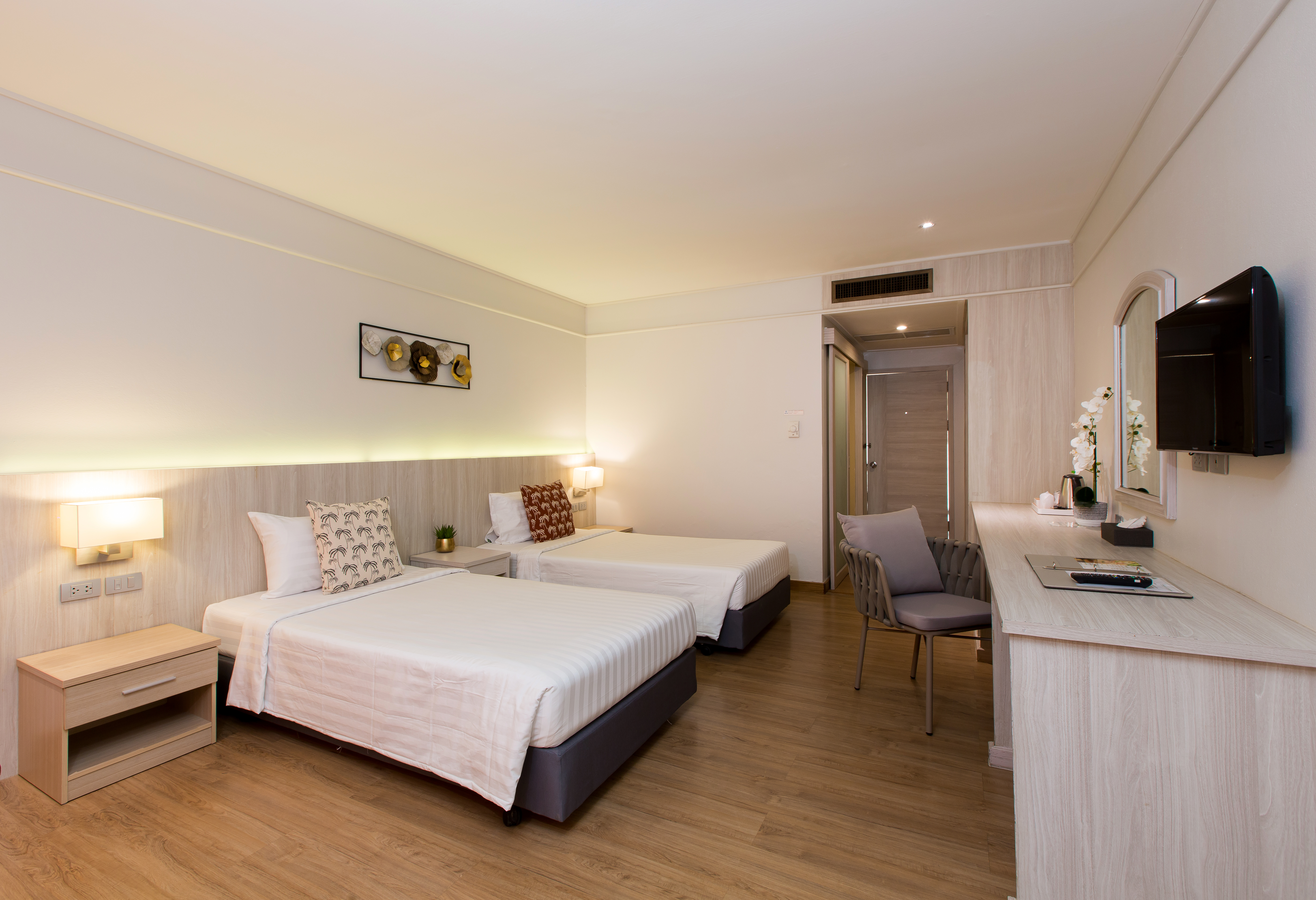 Double or Twin Standard