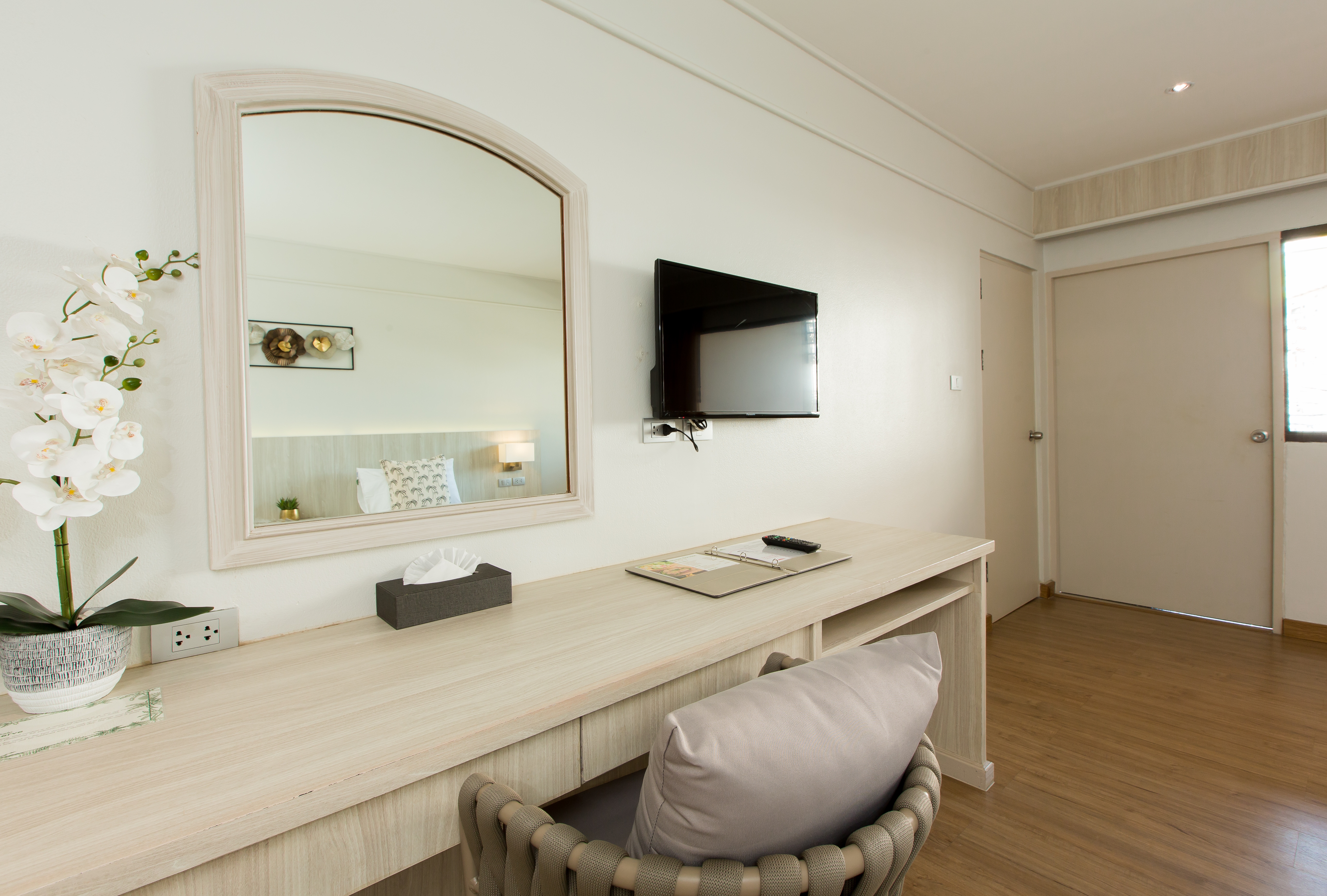 Double or Twin Standard