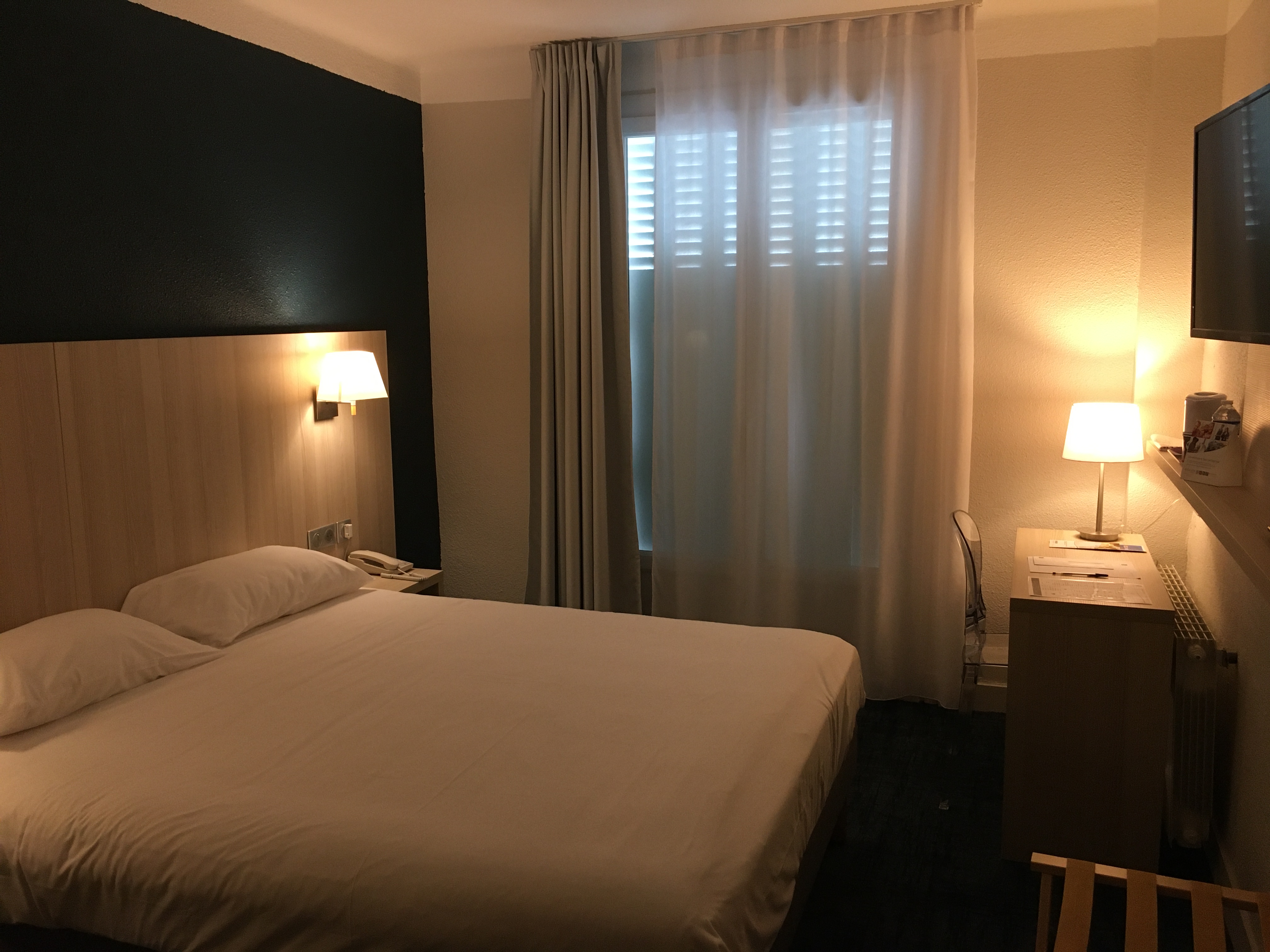 Double or Twin Standard