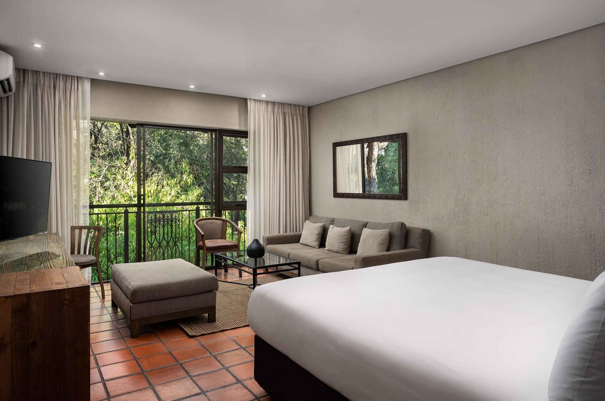 Double Deluxe King Bed