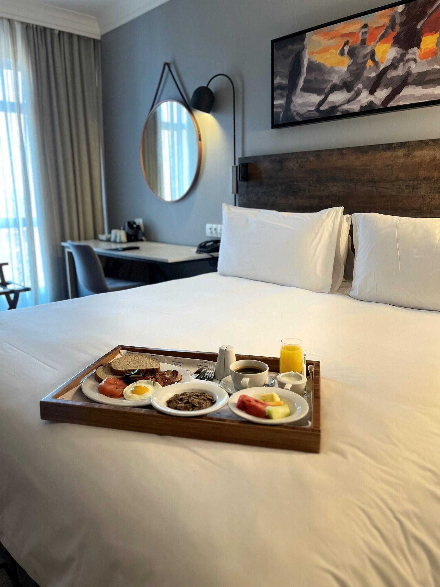 Double King Size Bed