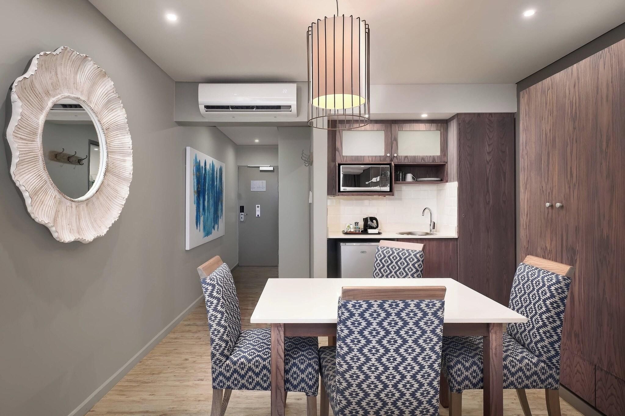 Double King Bed Non Smoking