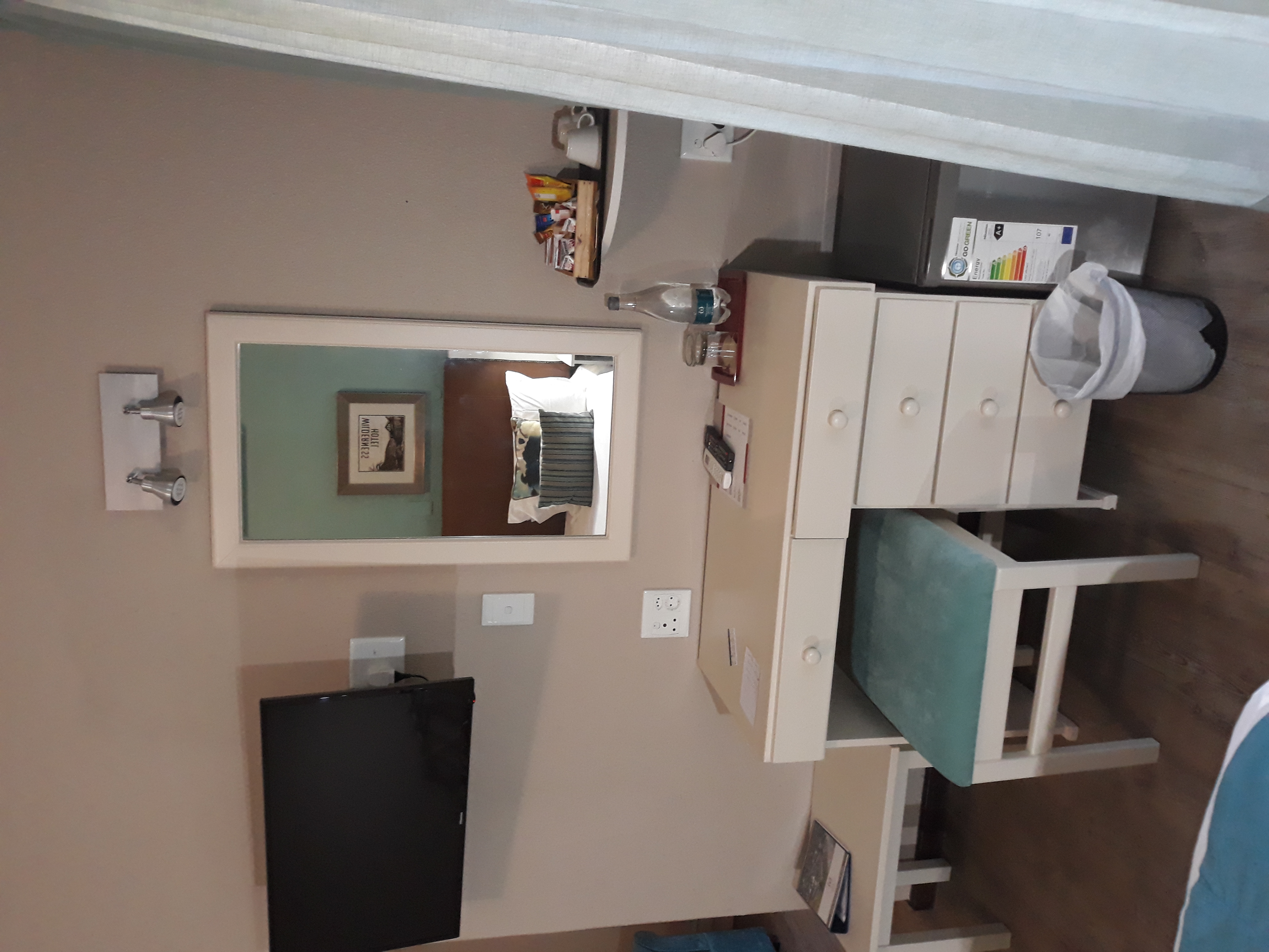 Double King Size Bed