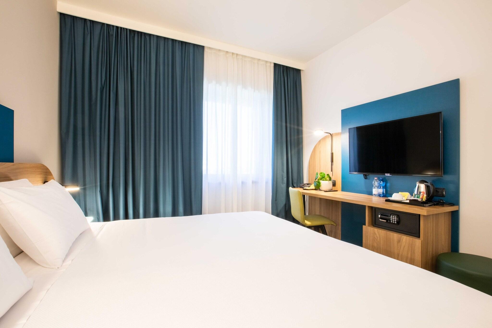 Double or Twin Superior