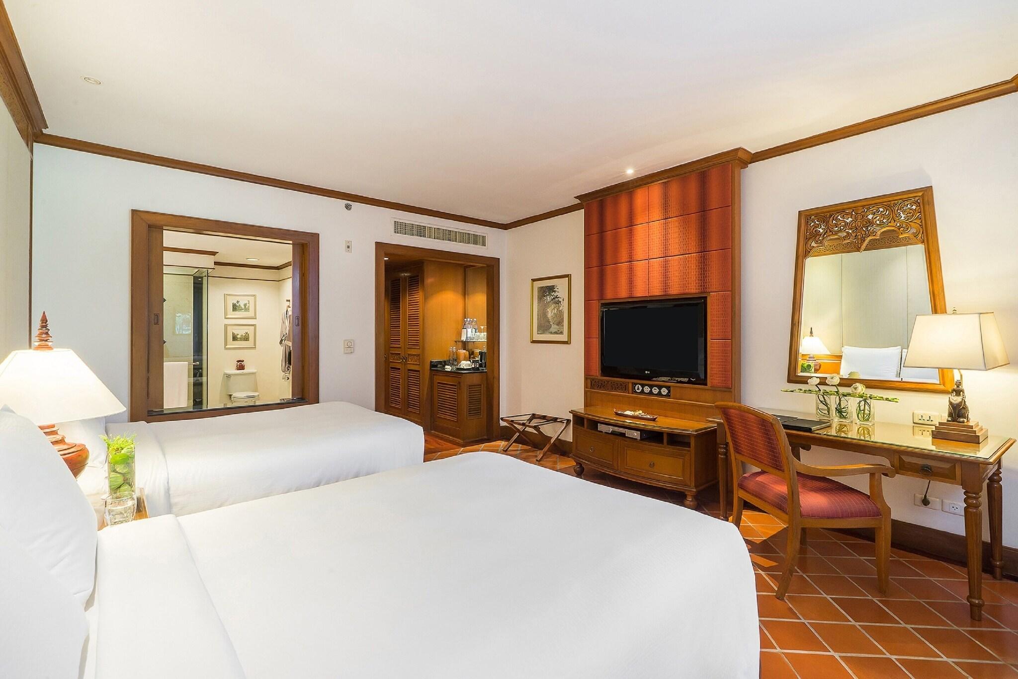 Quadruple Two Double Beds