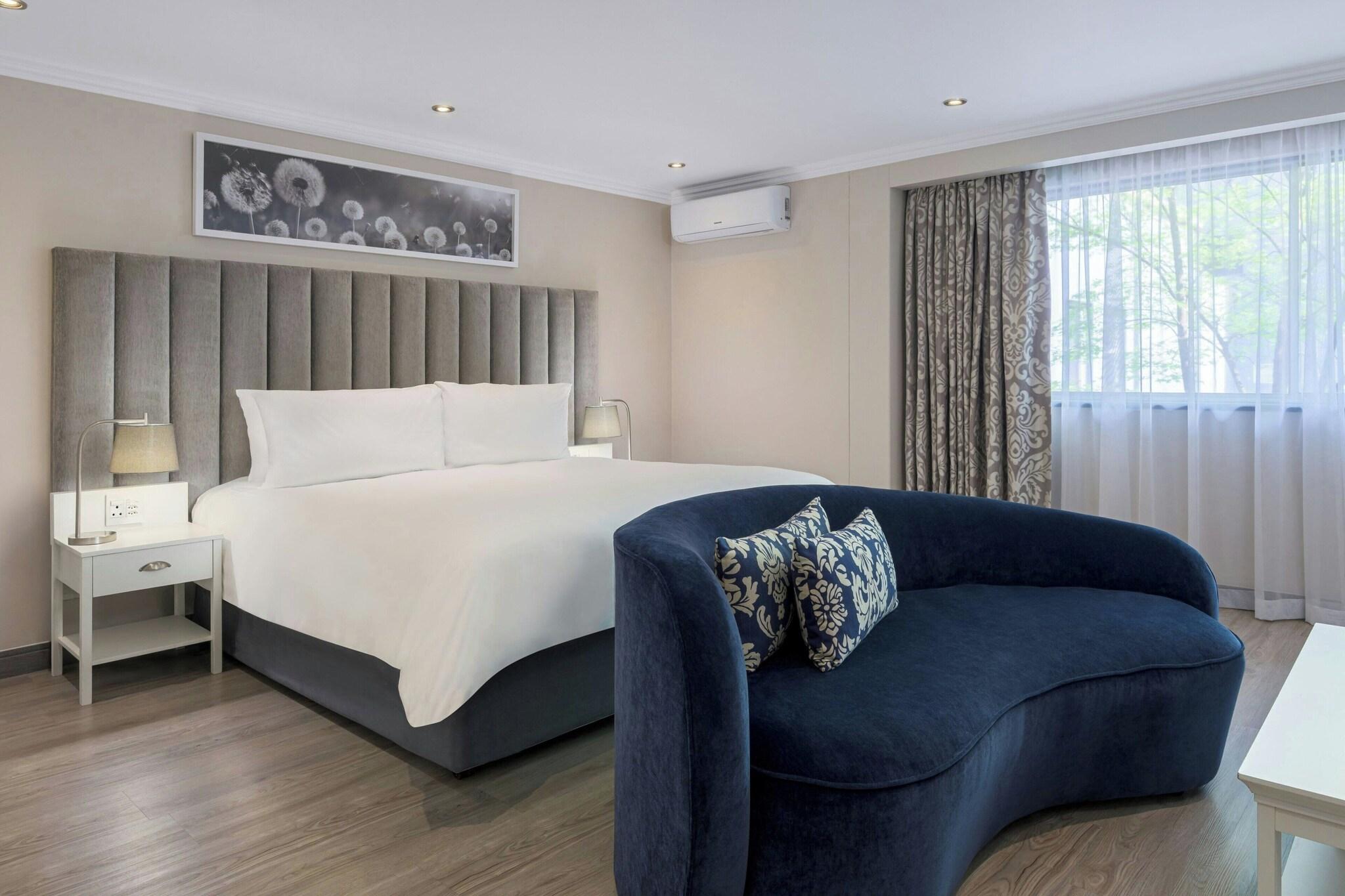 Suite King Bed One Bedroom 