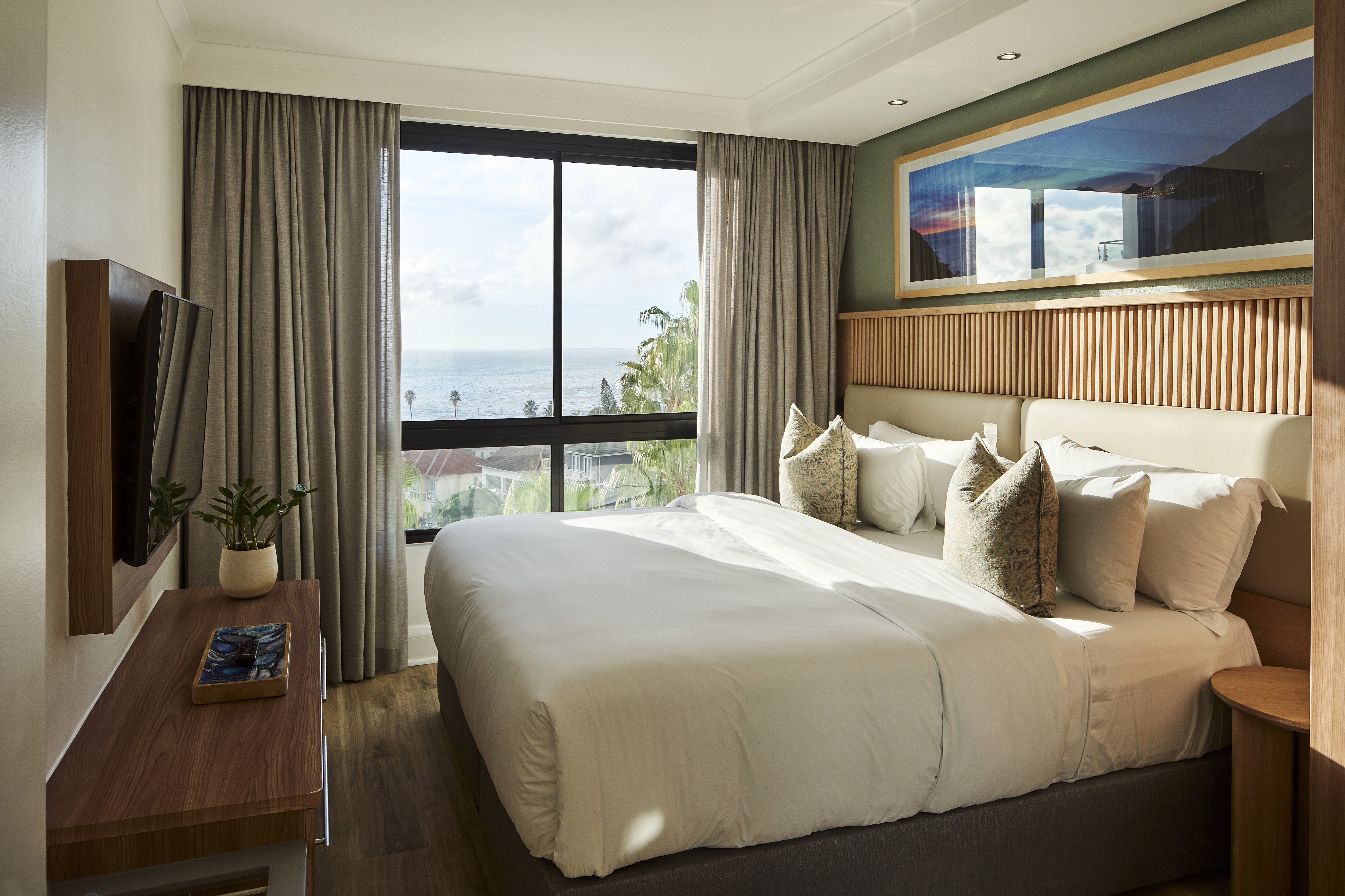 Suite Ocean View with Balcony