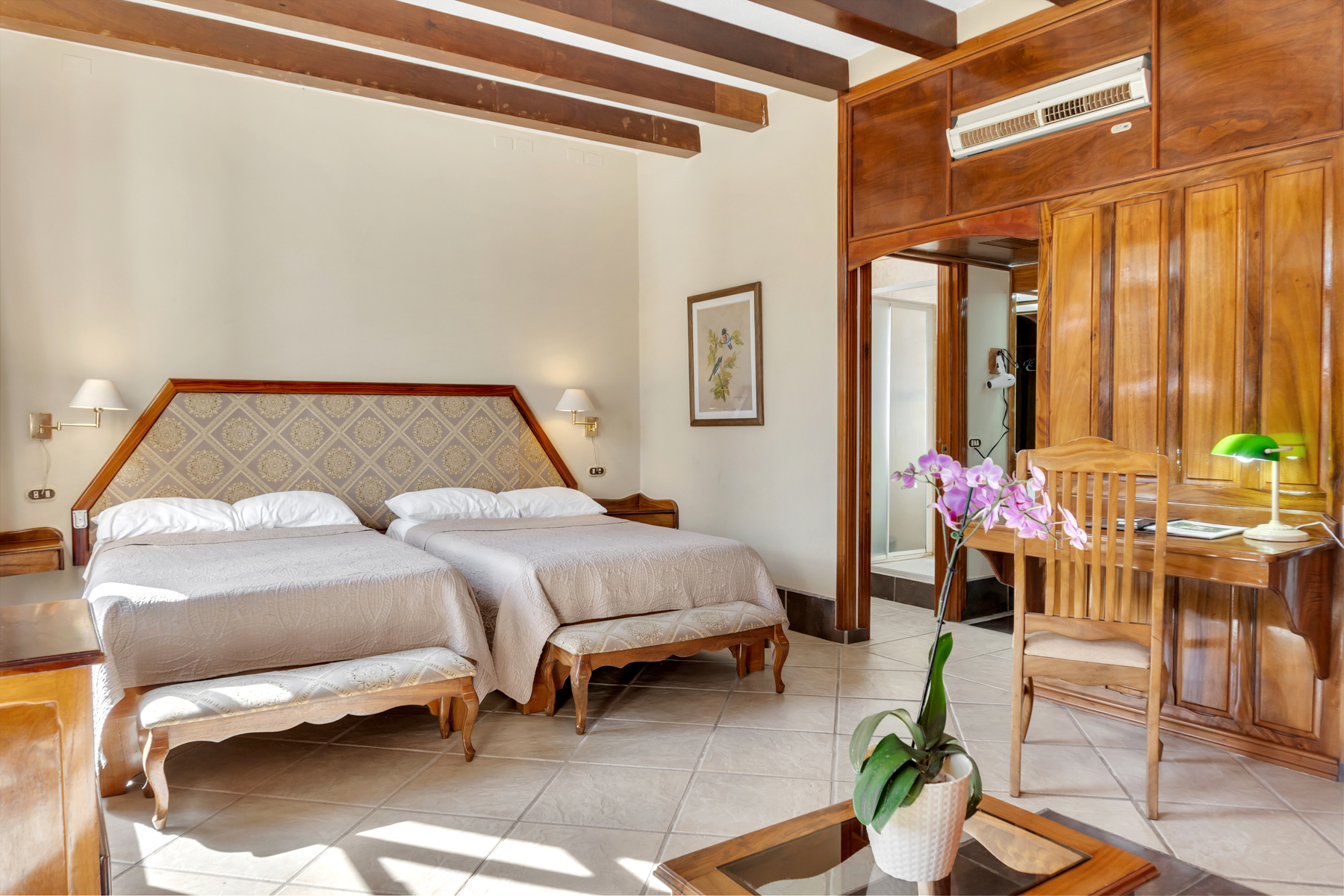 Junior Suite Capacity 1