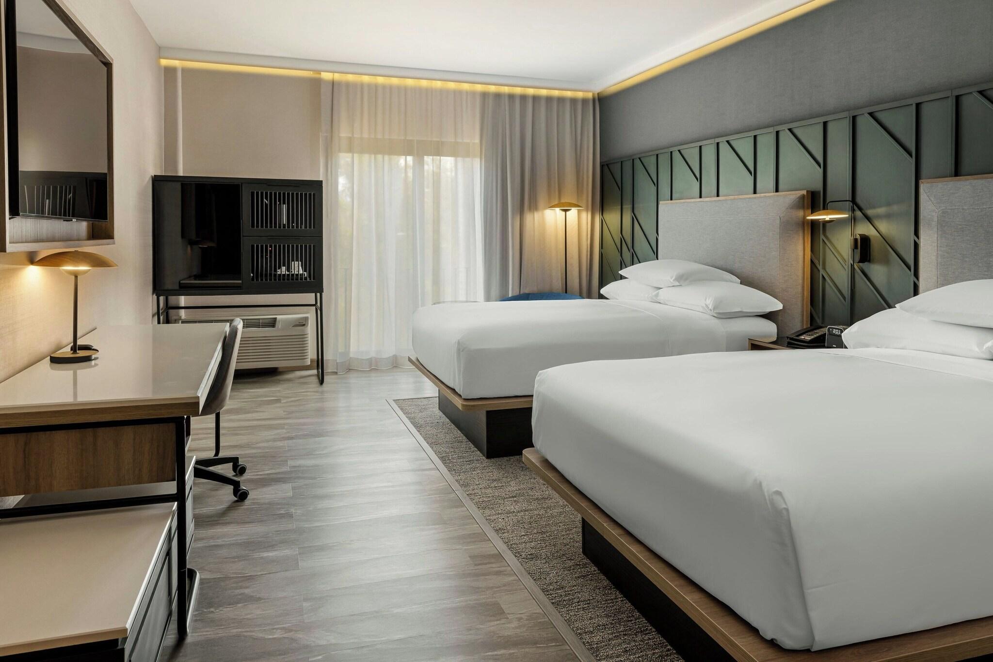 Quadruple Two Queen Beds