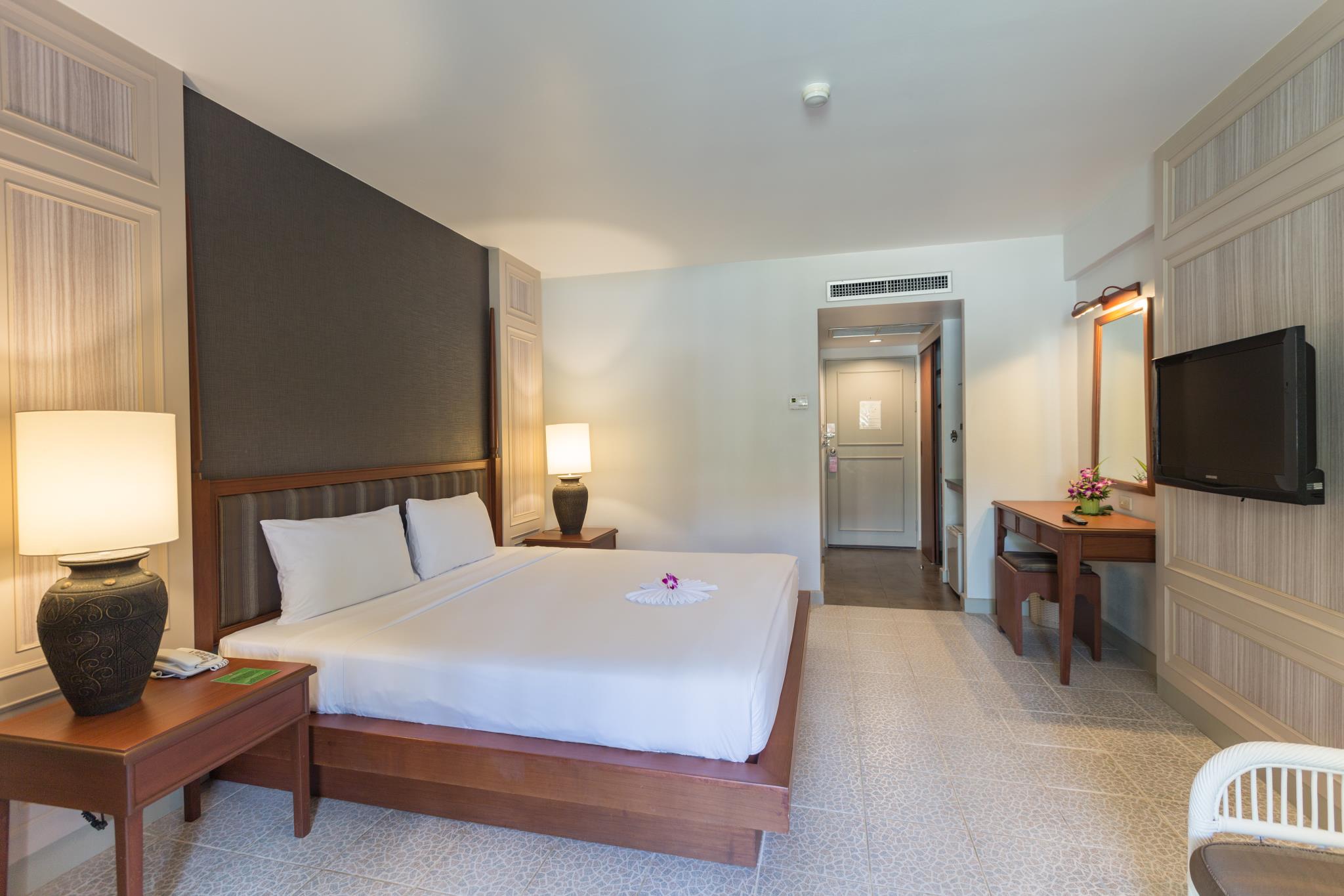 Double or Twin Deluxe