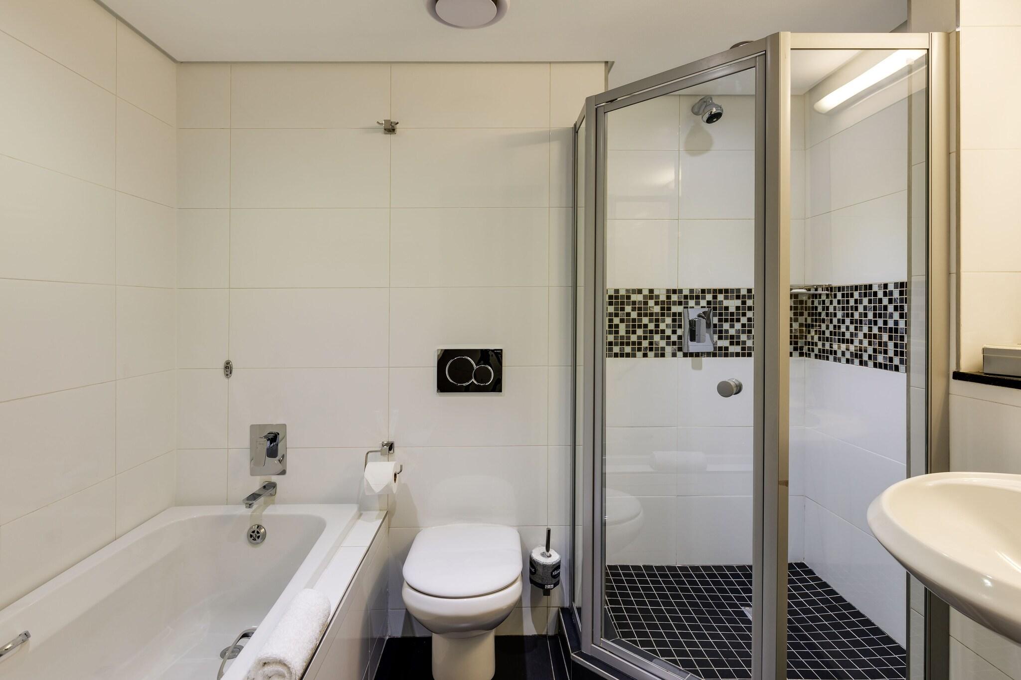 Double City View King Bed