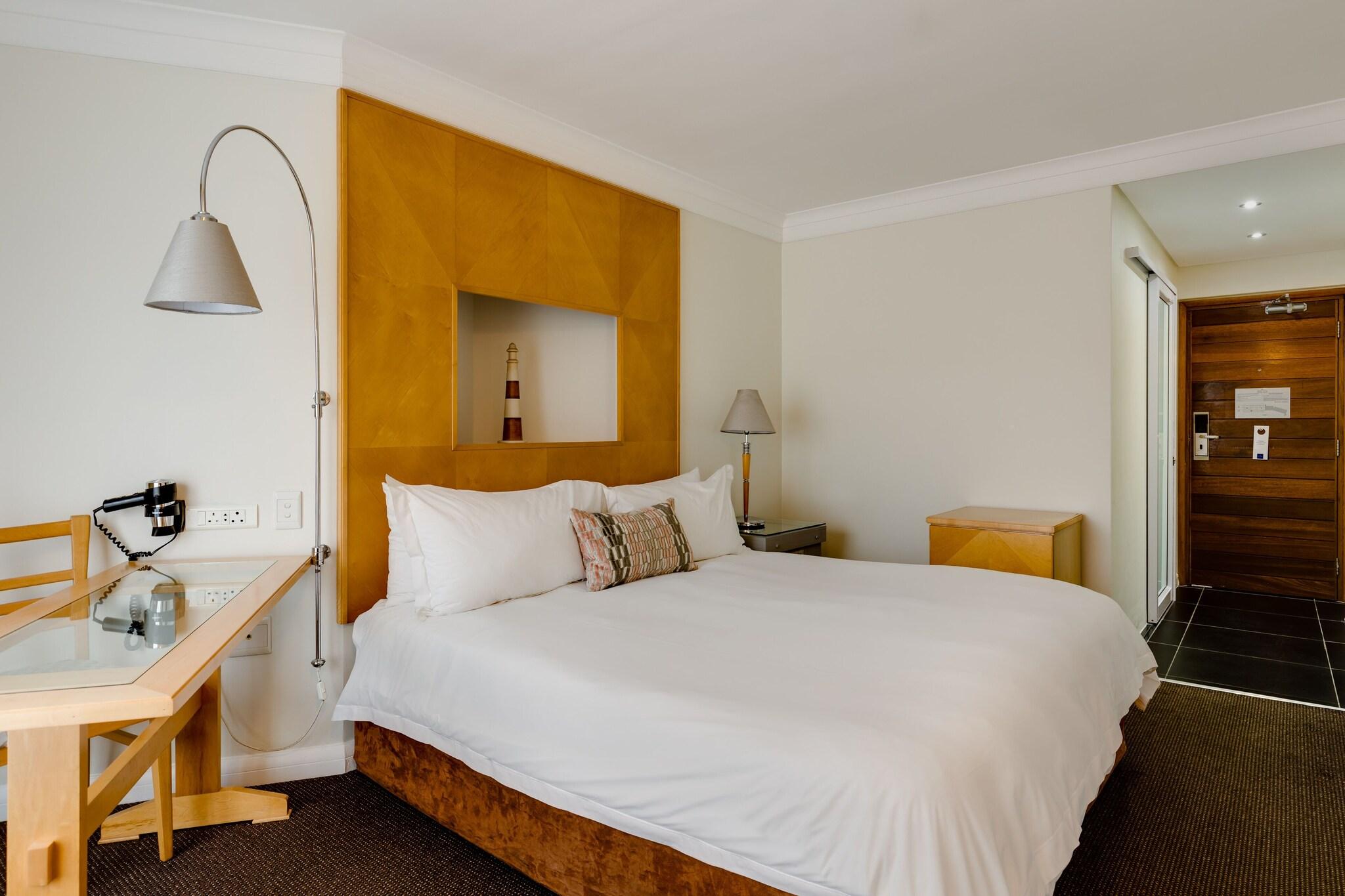 Double City View King Bed