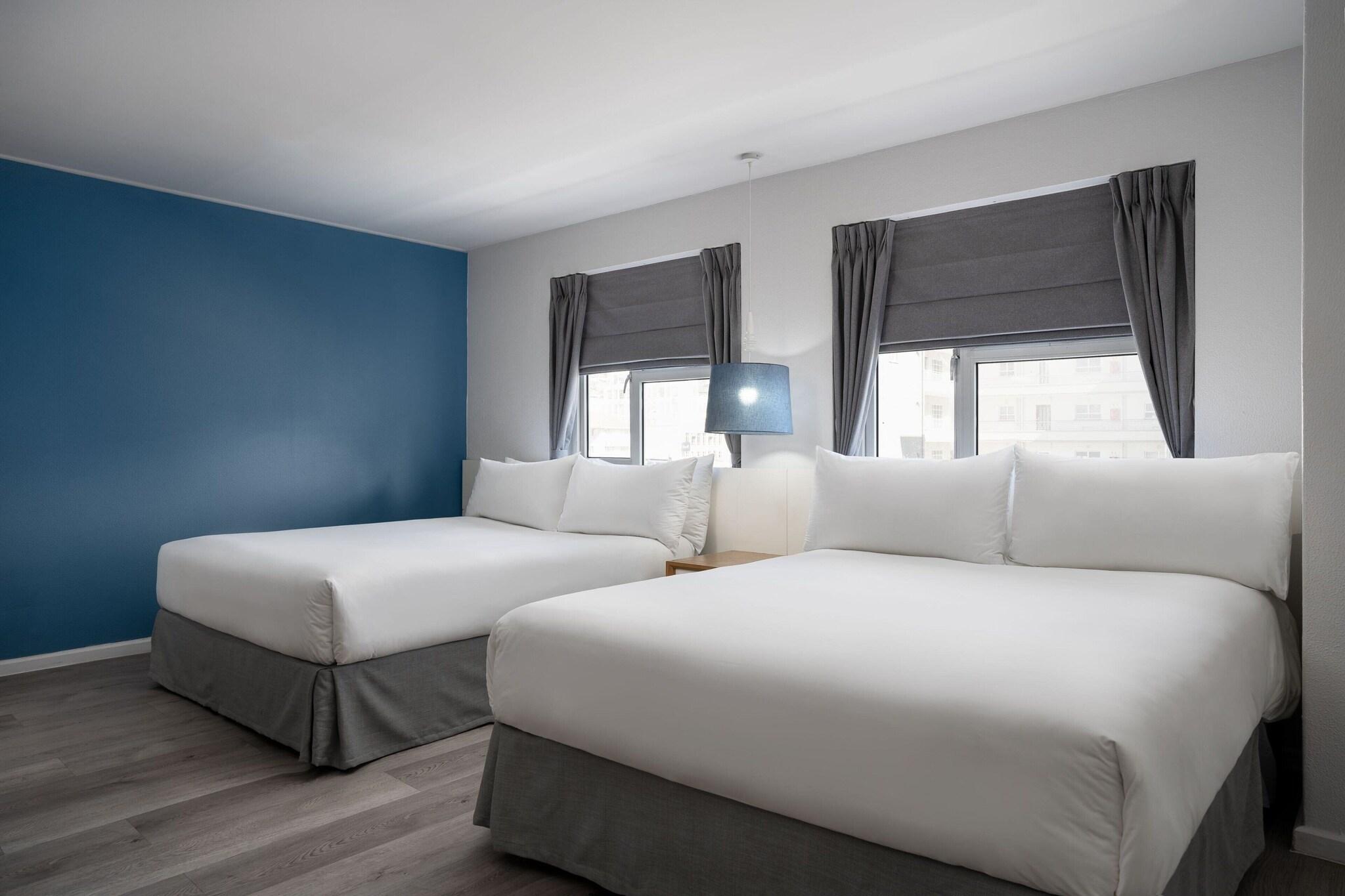 Quadruple Two King Beds