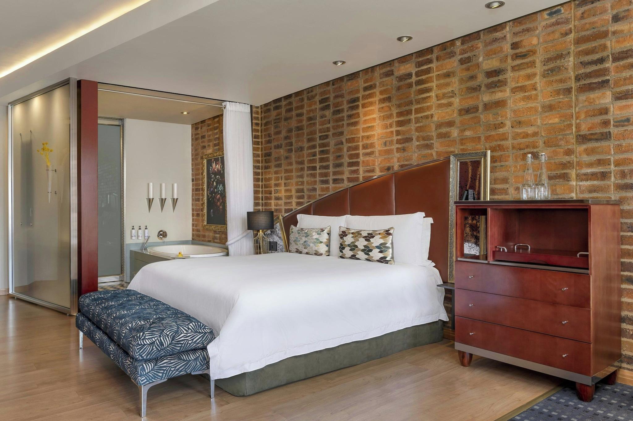 Double King Size Bed