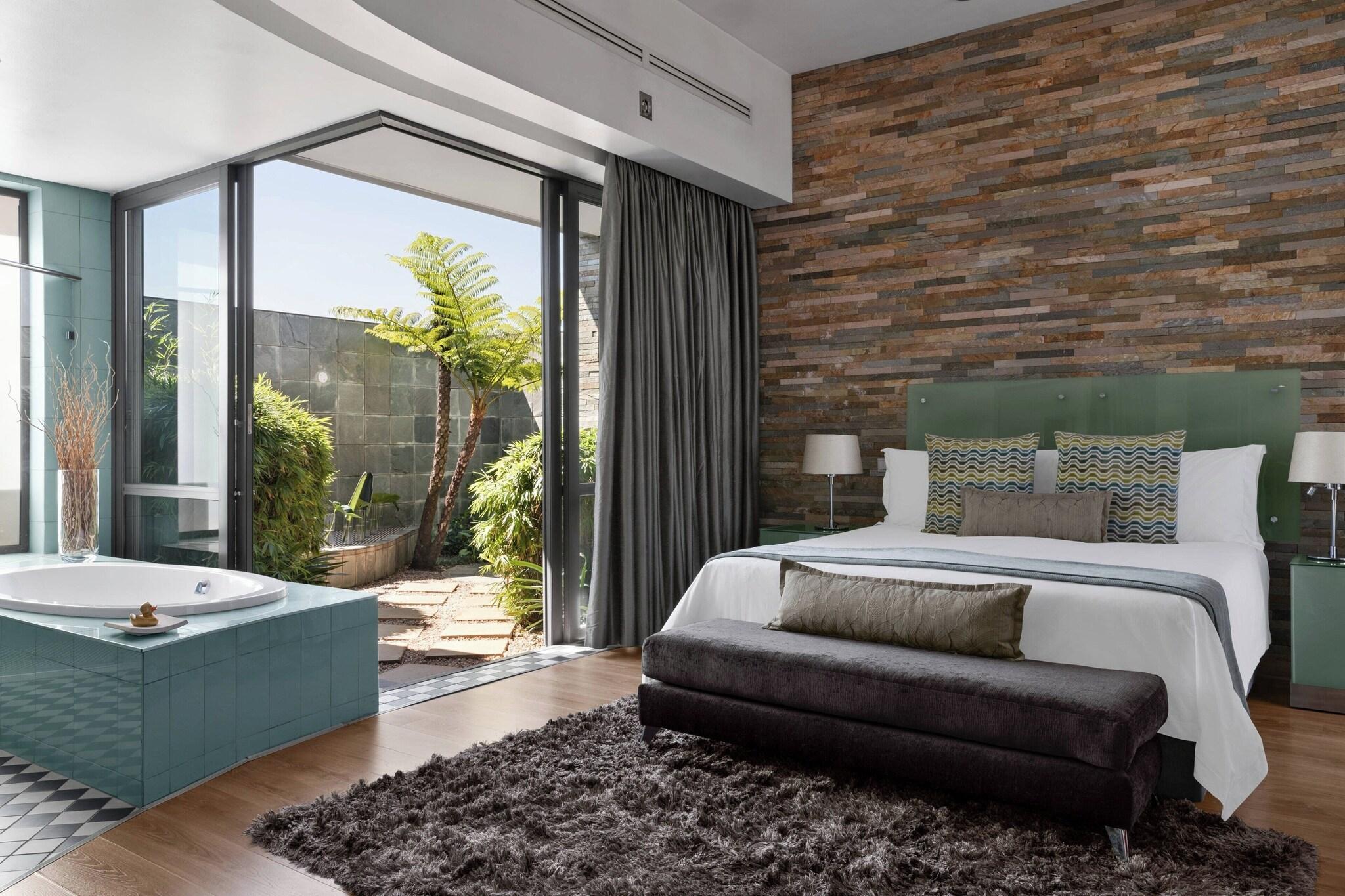 Double Penthouse