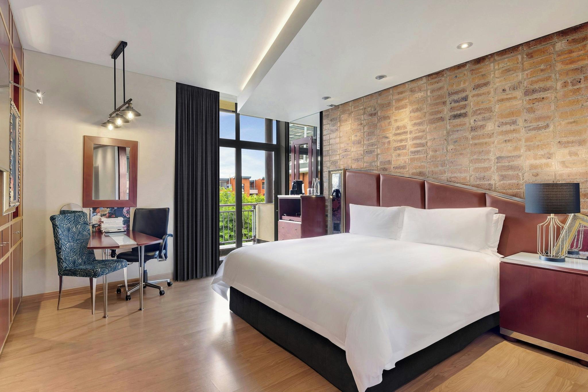 Double King Bed Non Smoking